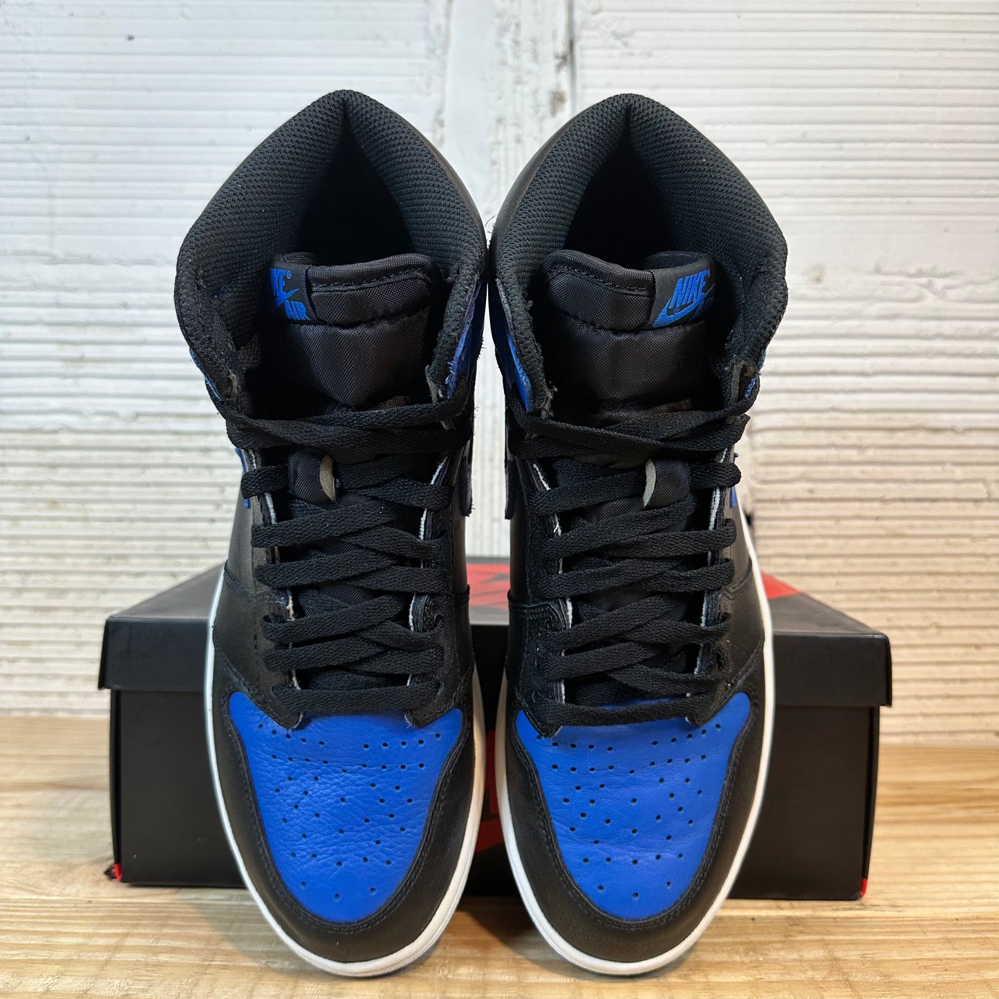 Air Jordan 1 High Royal Sz 9.5