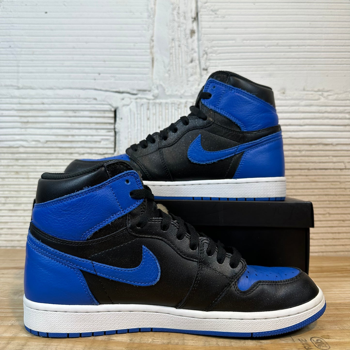 Air Jordan 1 High Royal Sz 9.5