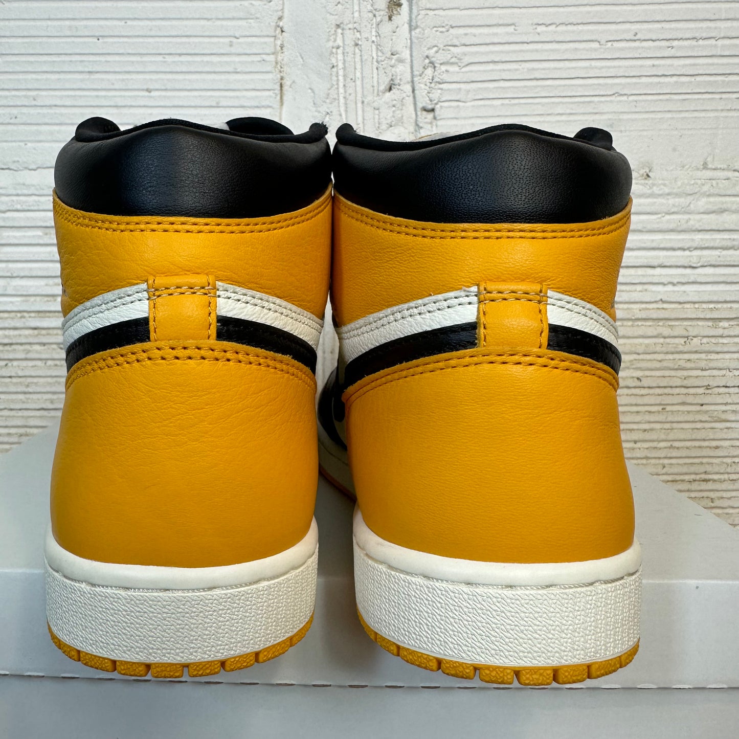 Air Jordan 1 High Taxi Sz 11