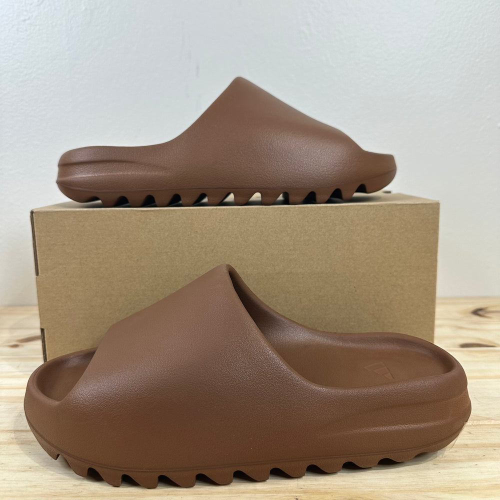 Adidas Yeezy Slide Flax Sz 9 DS
