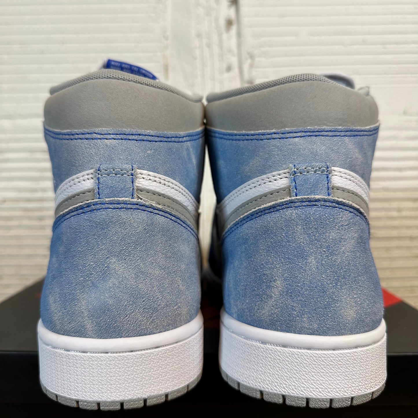 Air Jordan 1 High Hyper Royal Smoke Grey Sz 12 DS