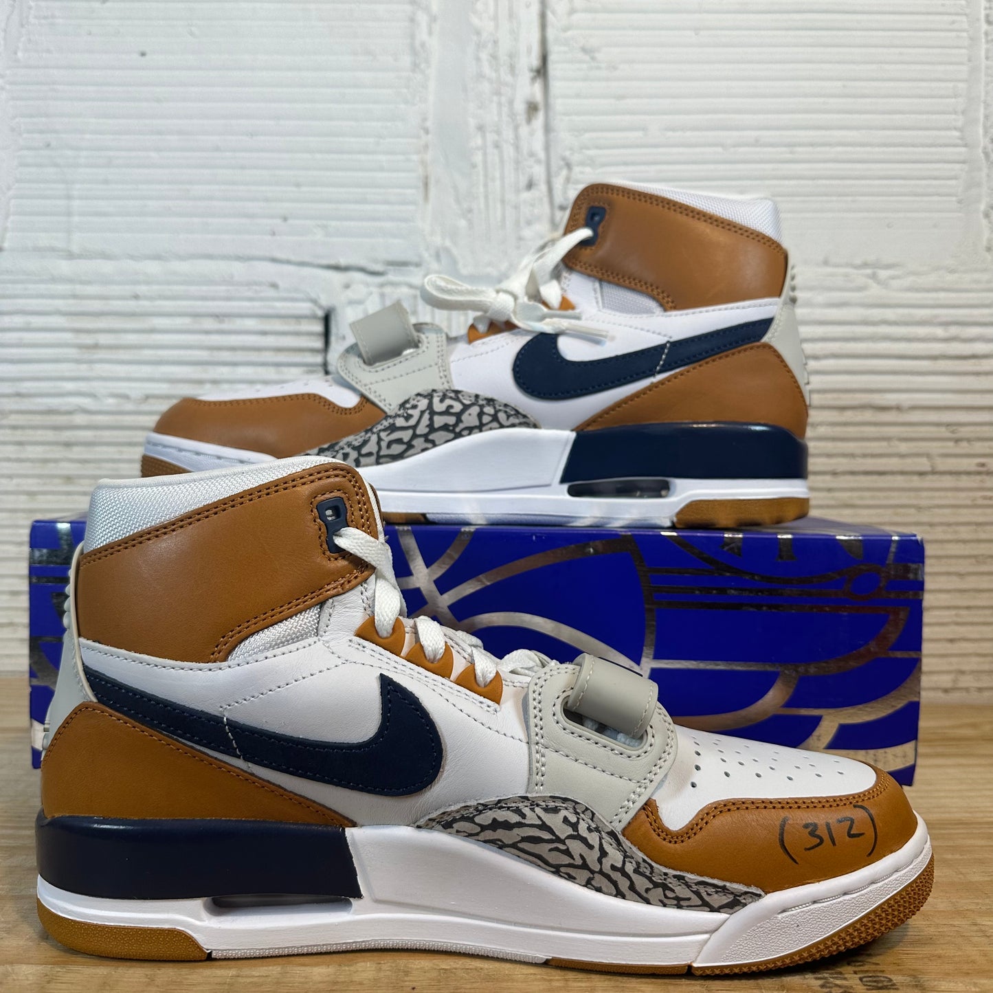 Air Jordan Legacy 312 Trainer 3 Medicine Ball Sz 11 DS