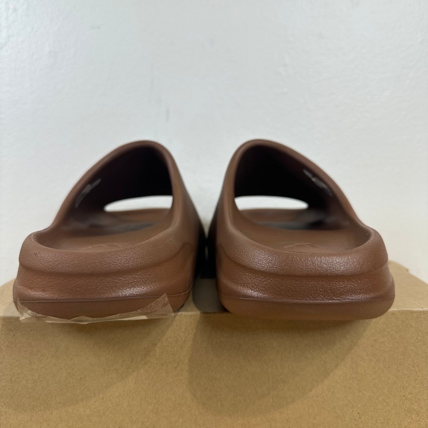 Adidas Yeezy Slide Flax Sz 9 DS