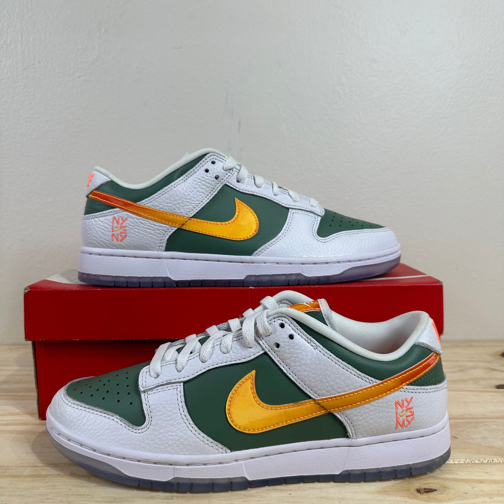 Nike Dunk Low SE NY vs. NY Sz 9.5 DS