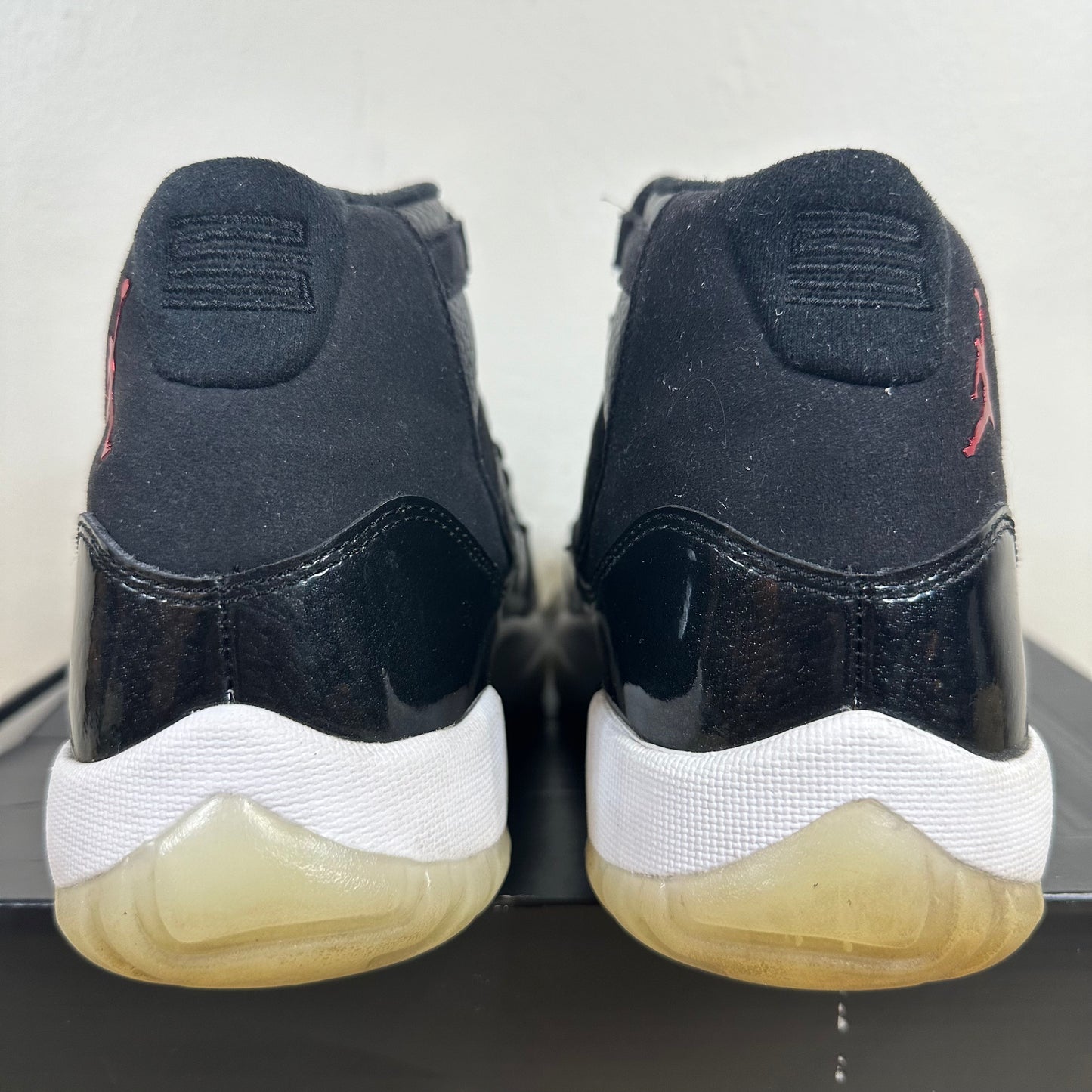 Air Jordan 11 Retro 72-10 Sz 8
