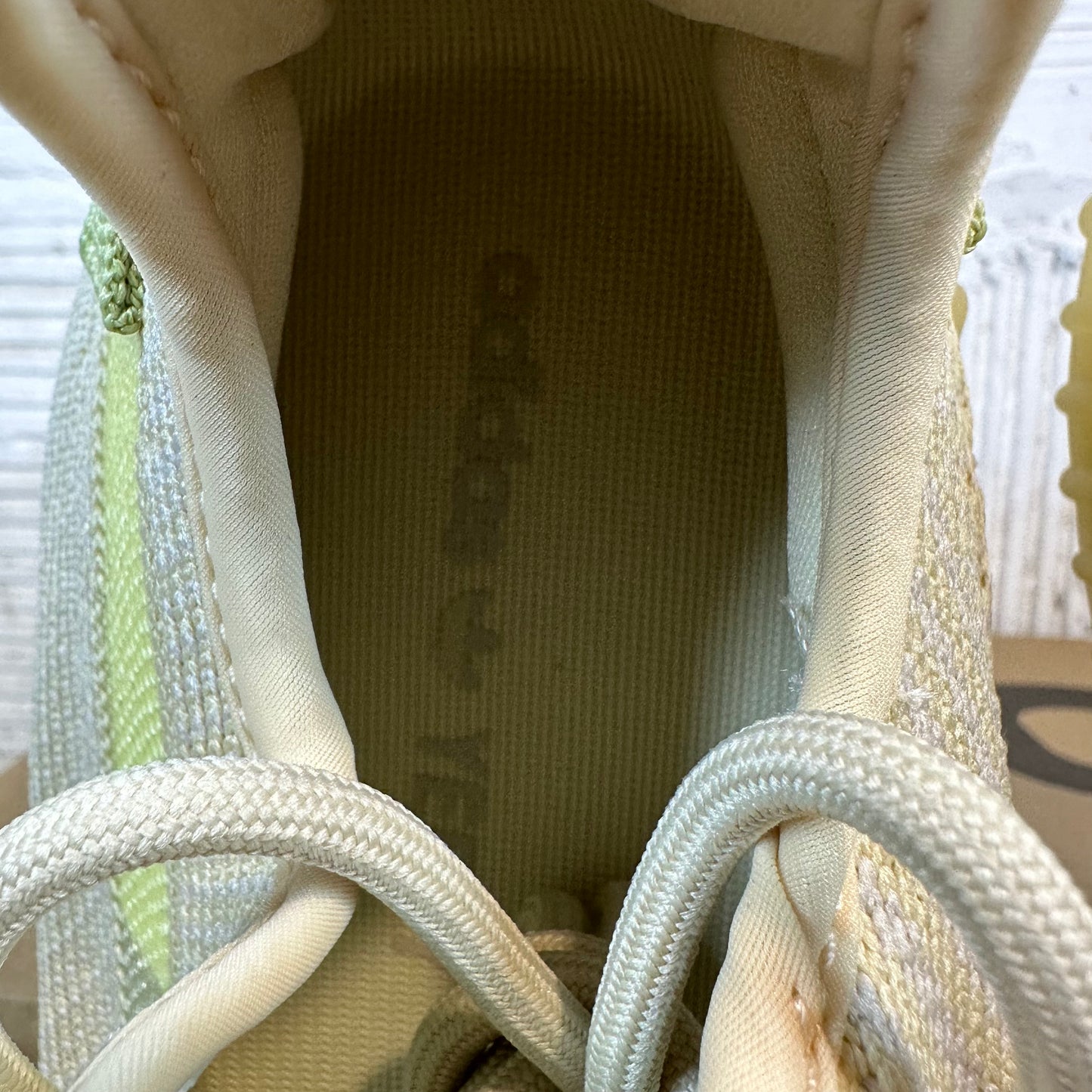 Adidas Yeezy Boost 350 V2 Flax Sz 9 DS