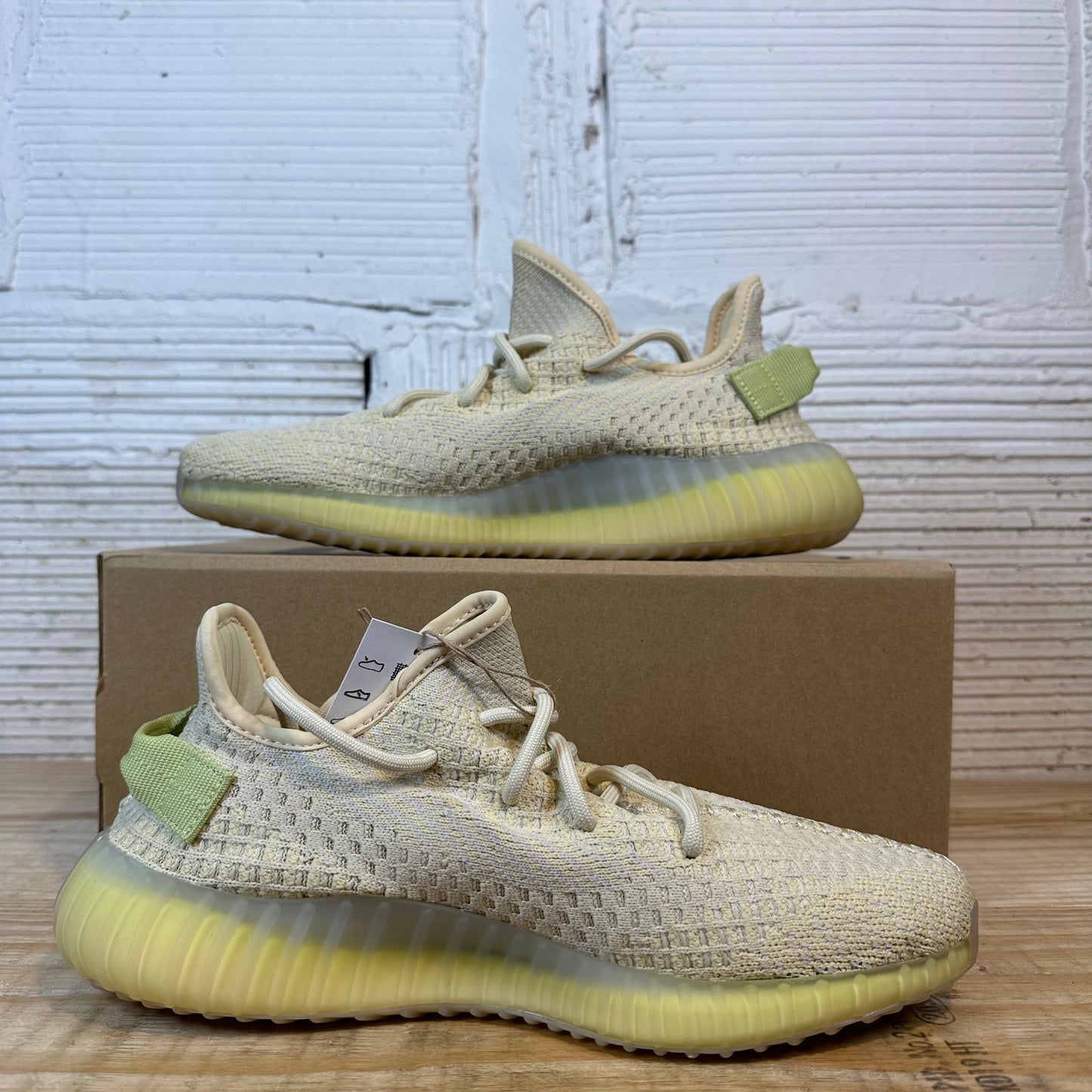 Adidas Yeezy Boost 350 V2 Flax Sz 9 DS