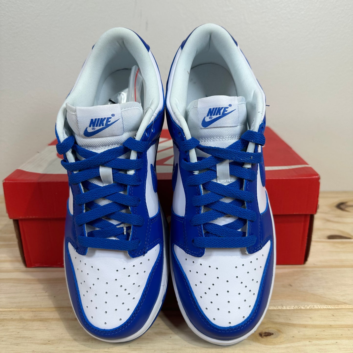 Nike Dunk Low SP Kentucky Sz 8.5 DS