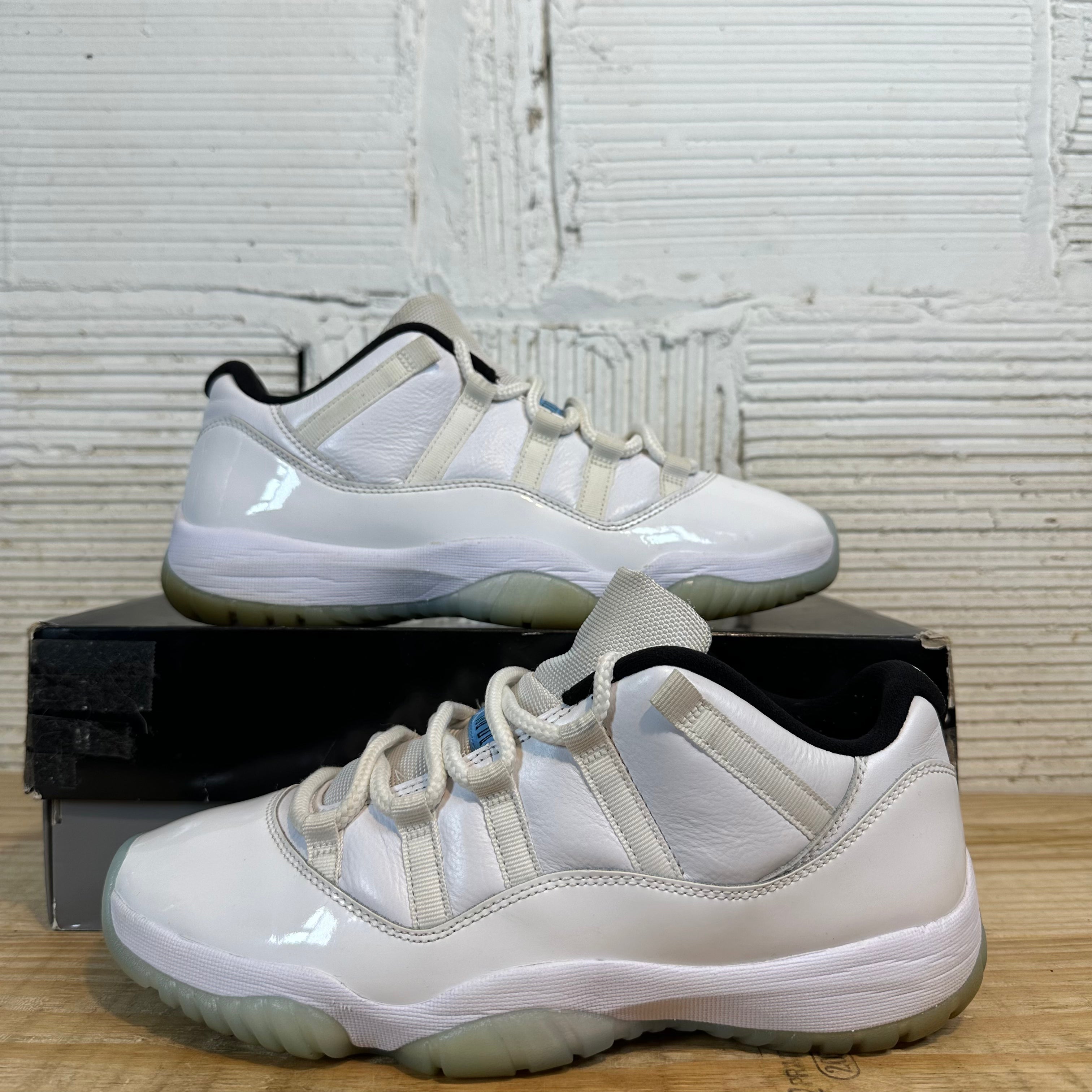 Air Jordan 11 Retro Low Legend Blue Sz 9