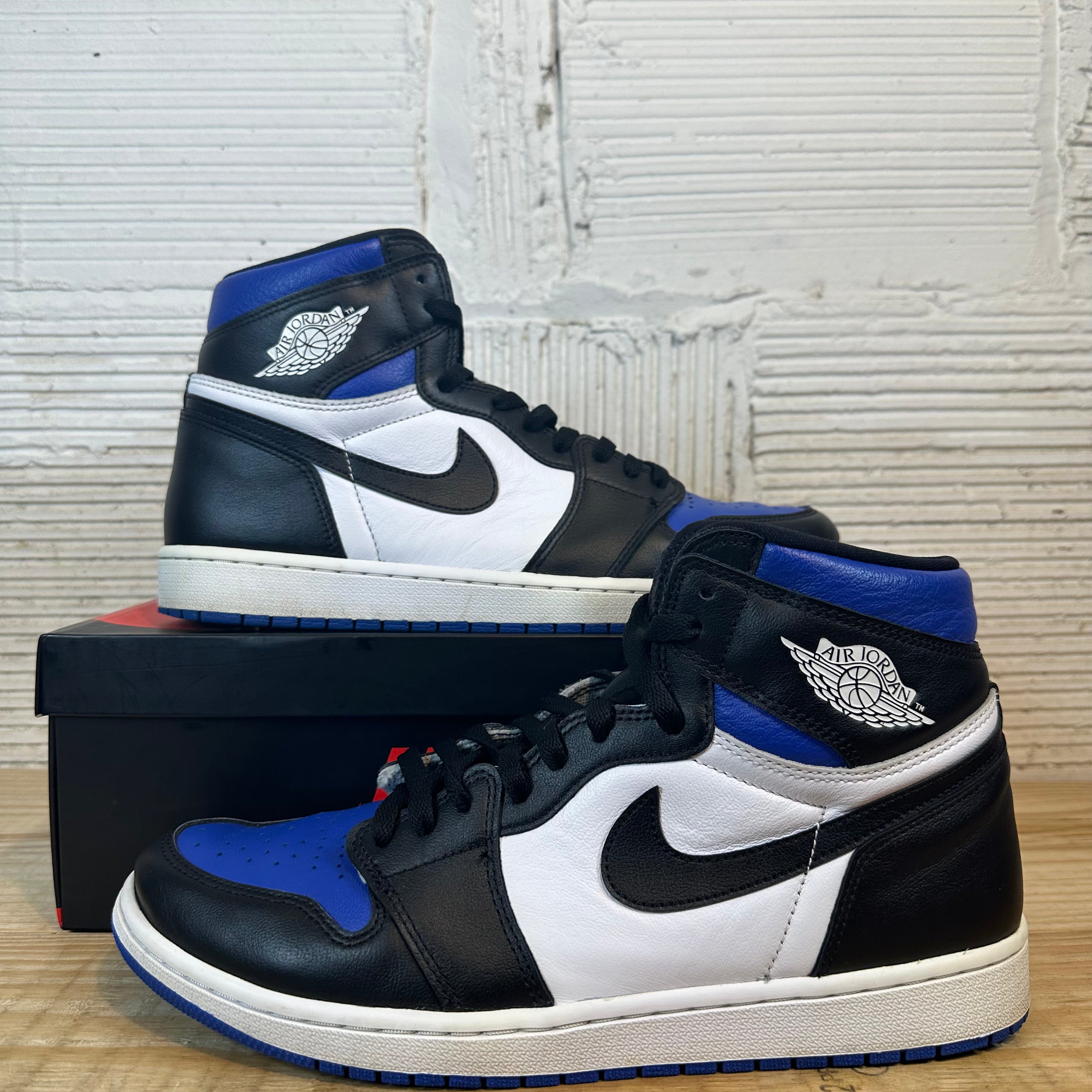 Air Jordan 1 High Royal Toe Sz 12