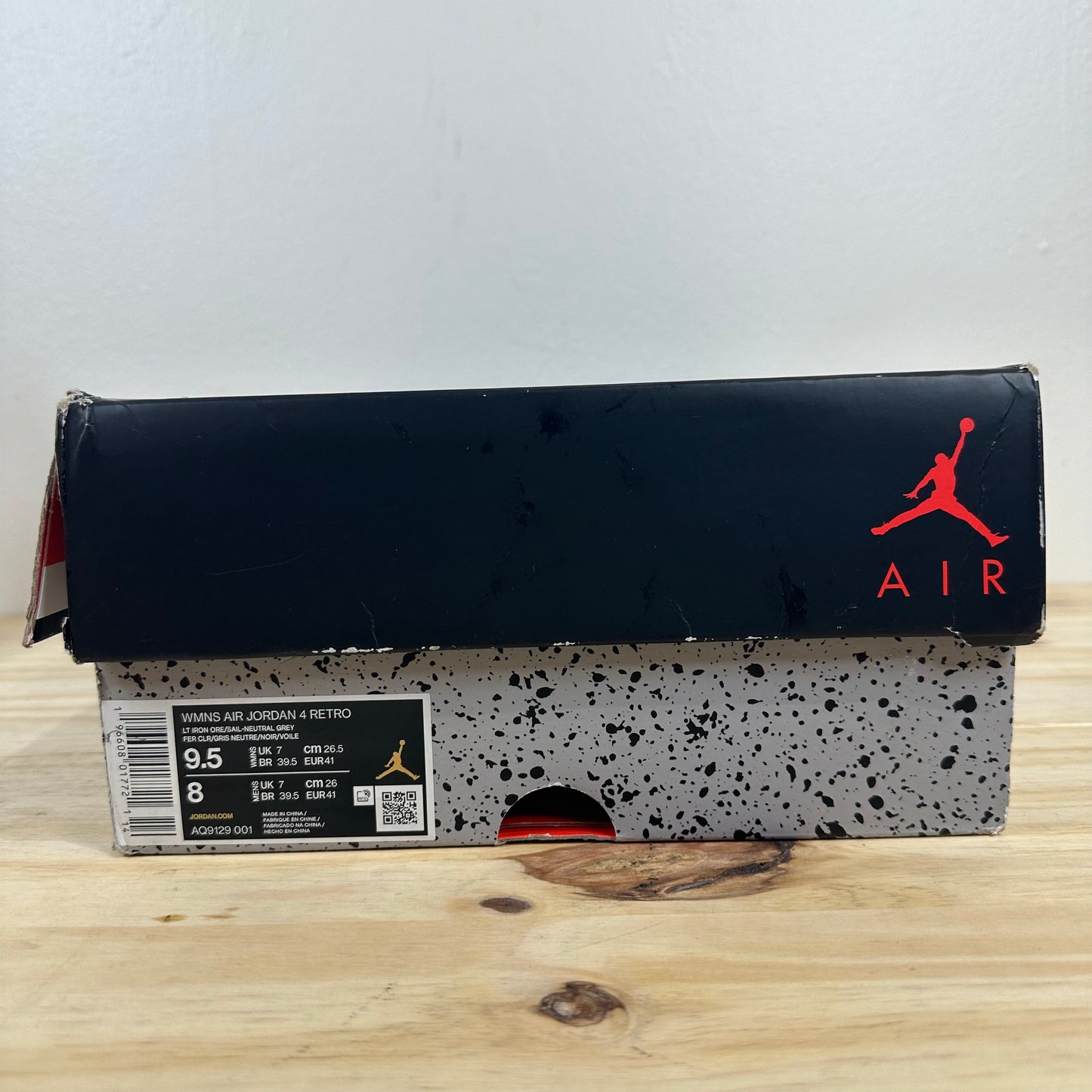 Air Jordan 4 Frozen Moments Sz 8 (9.5W)