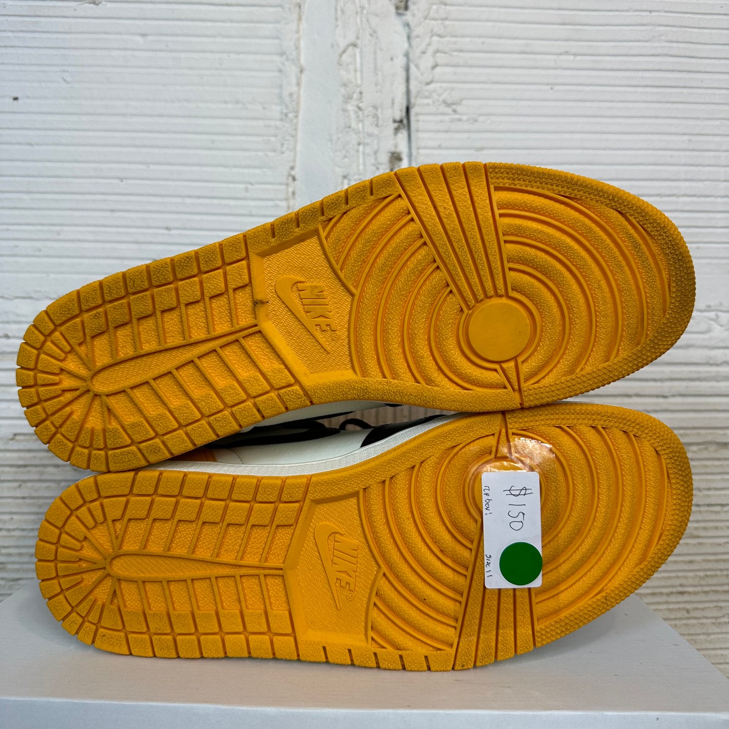 Air Jordan 1 High Taxi Sz 11