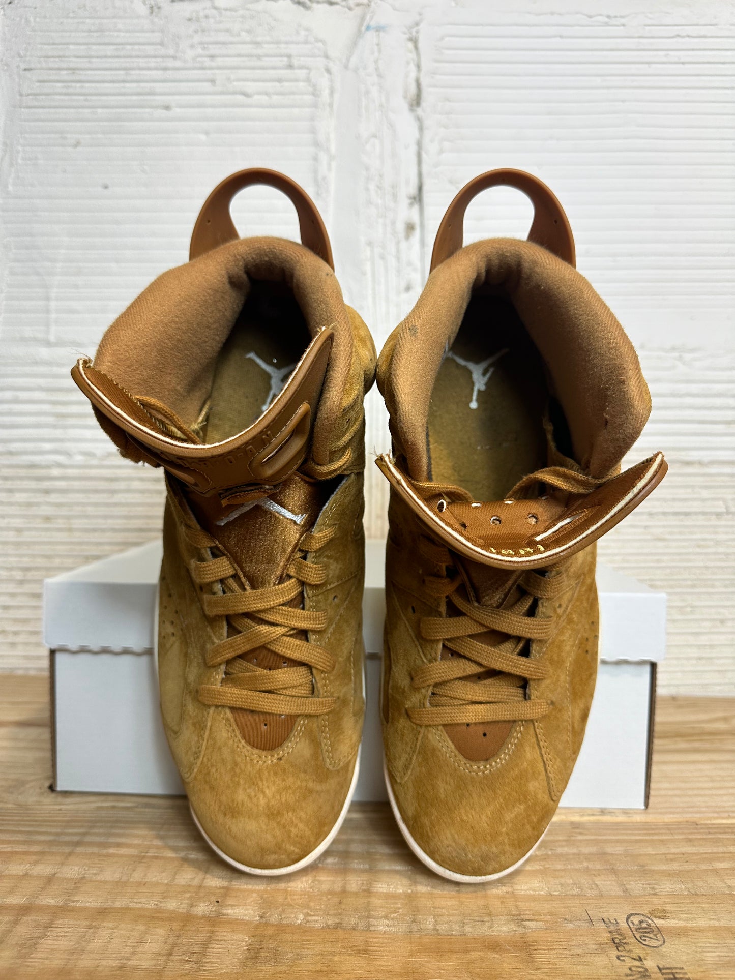Air Jordan 6 Wheat Sz 11
