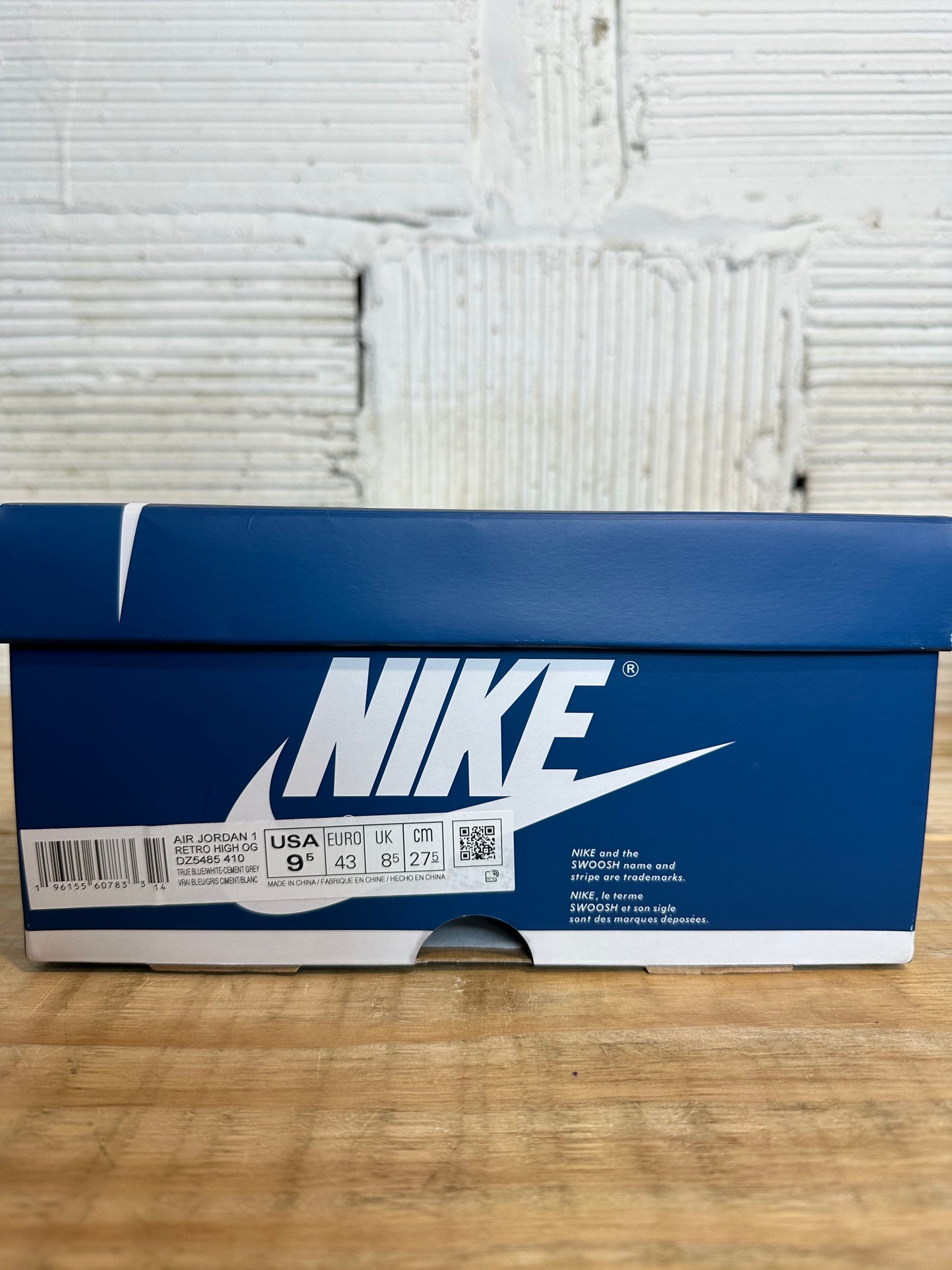 Air Jordan 1 High True Blue Sz 9.5