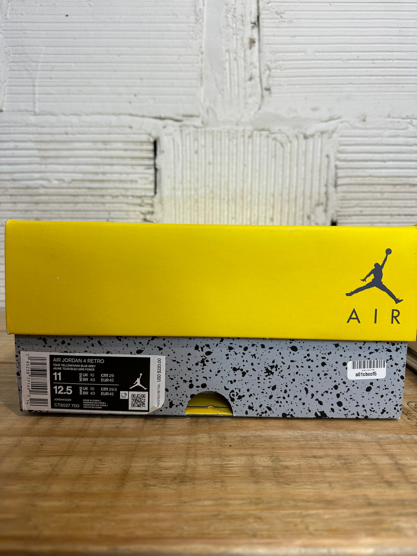 Air Jordan 4 Lightning Sz 11