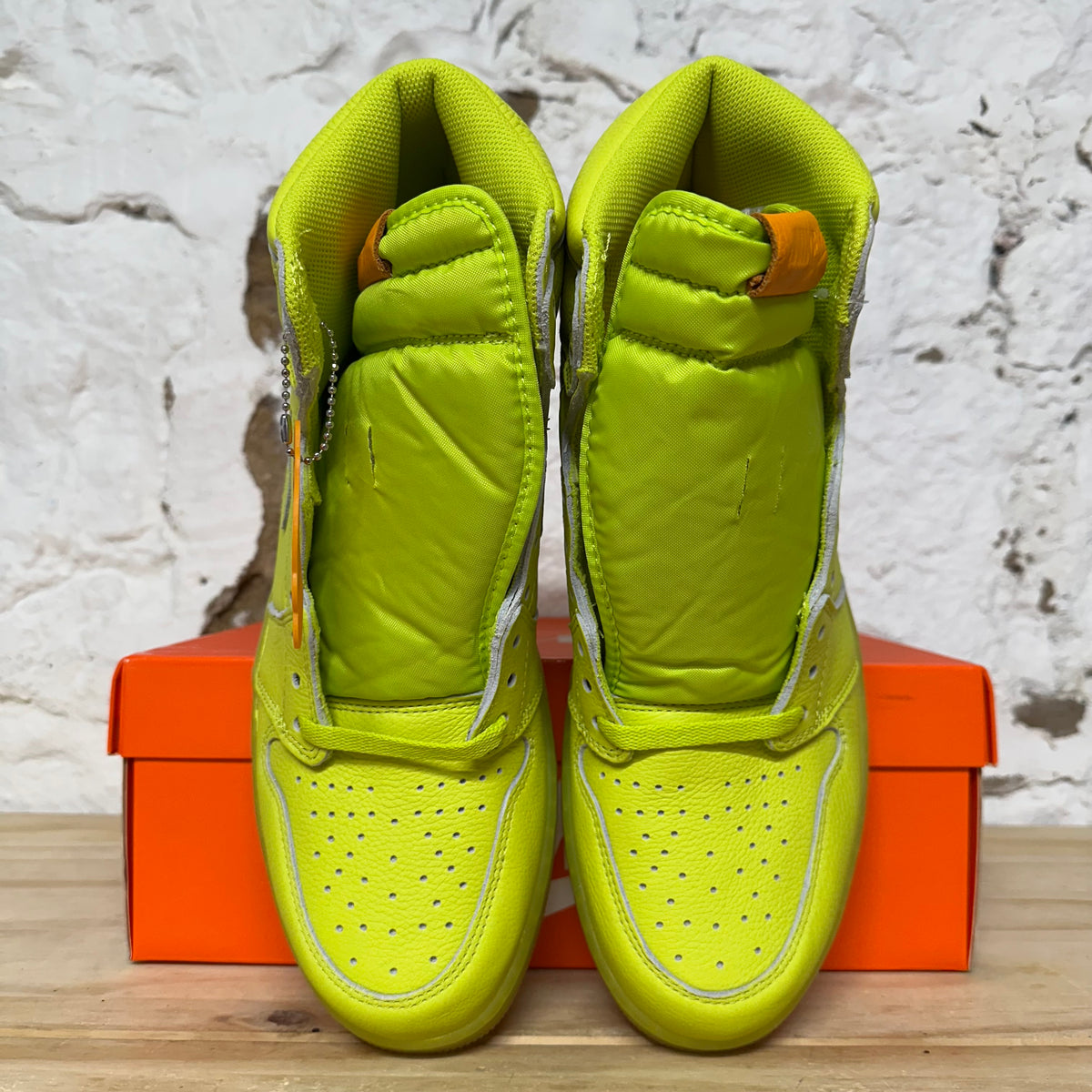 Air Jordan 1 High Gatorade Cyber Sz 12 DS