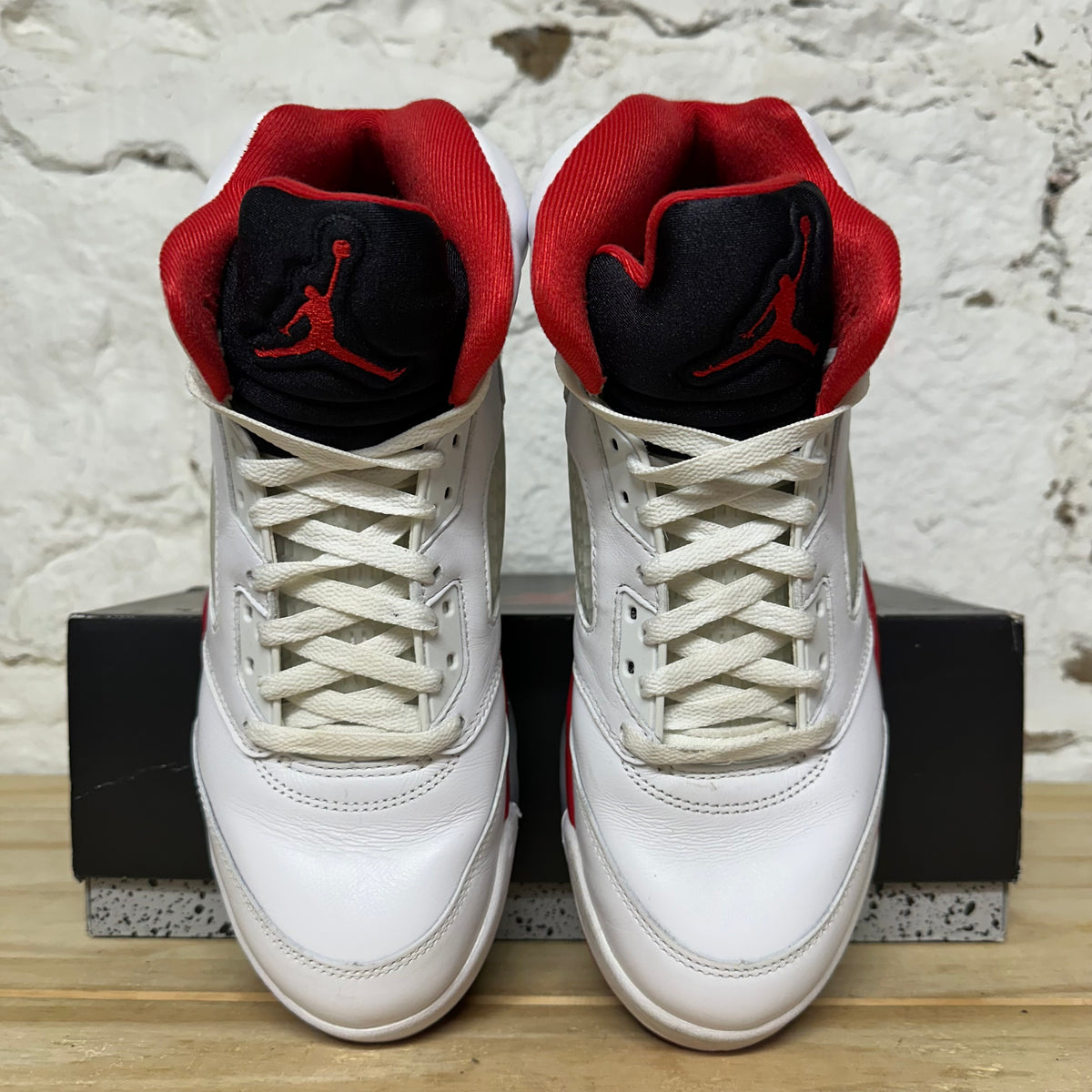 Air Jordan 5 Fire Black Tongue (2025) Sz 9