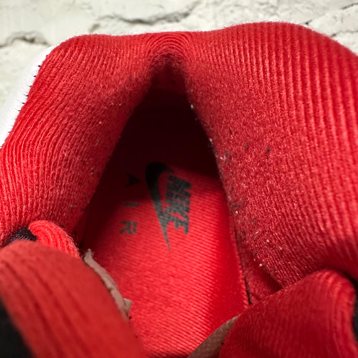 Air Jordan 5 Fire Black Tongue (2025) Sz 9