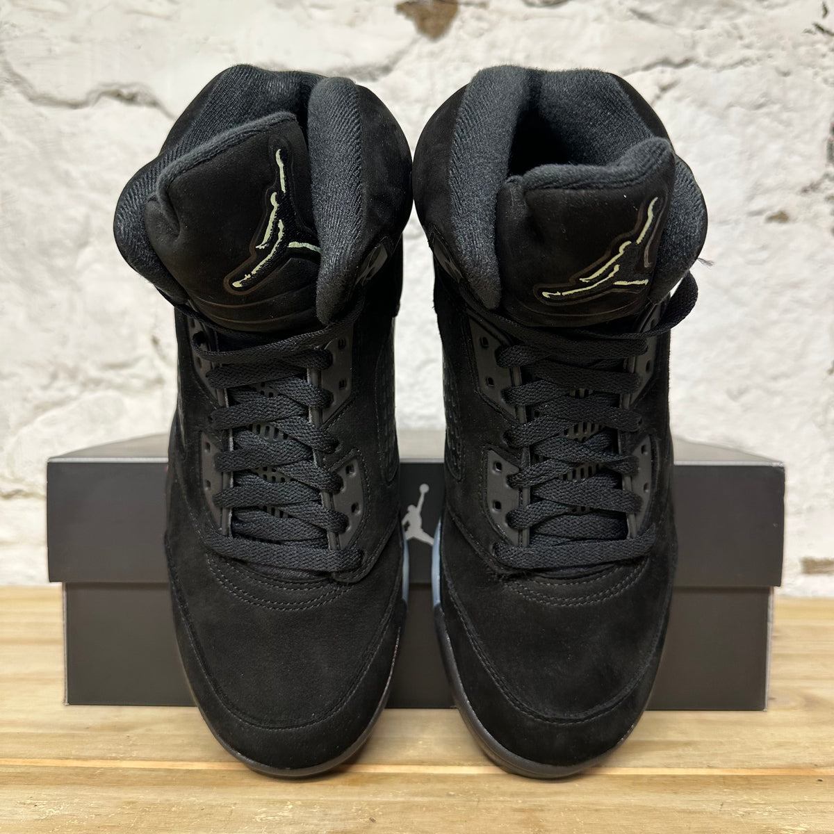 Air Jordan 5 Halloween Sz 8 DS
