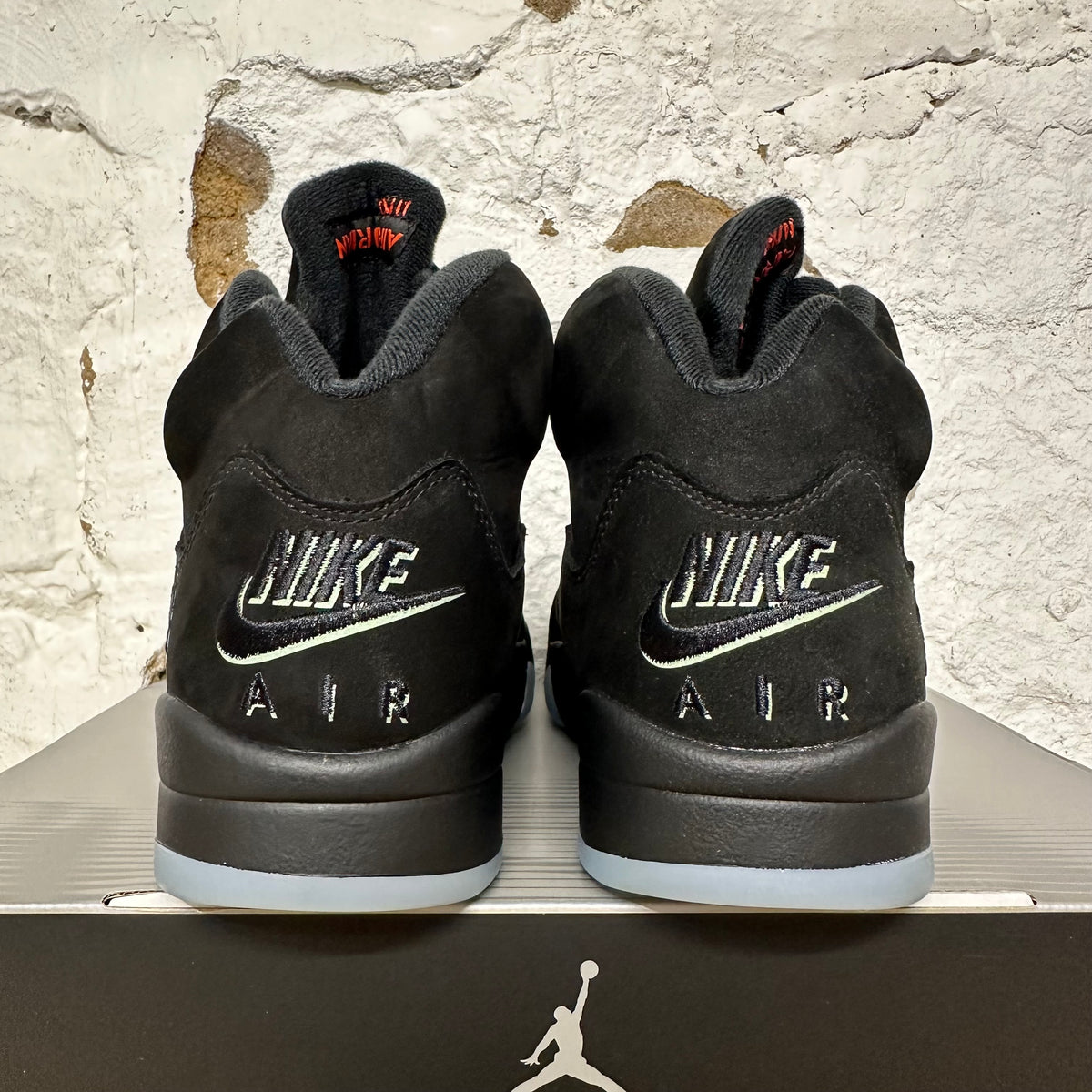 Air Jordan 5 Halloween Sz 8 DS