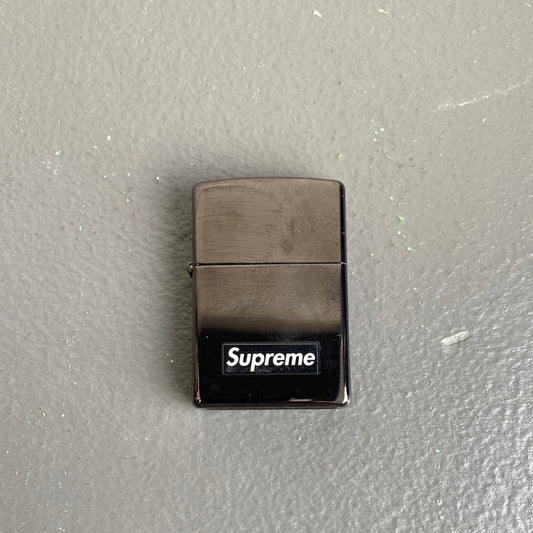 Supreme Zippo