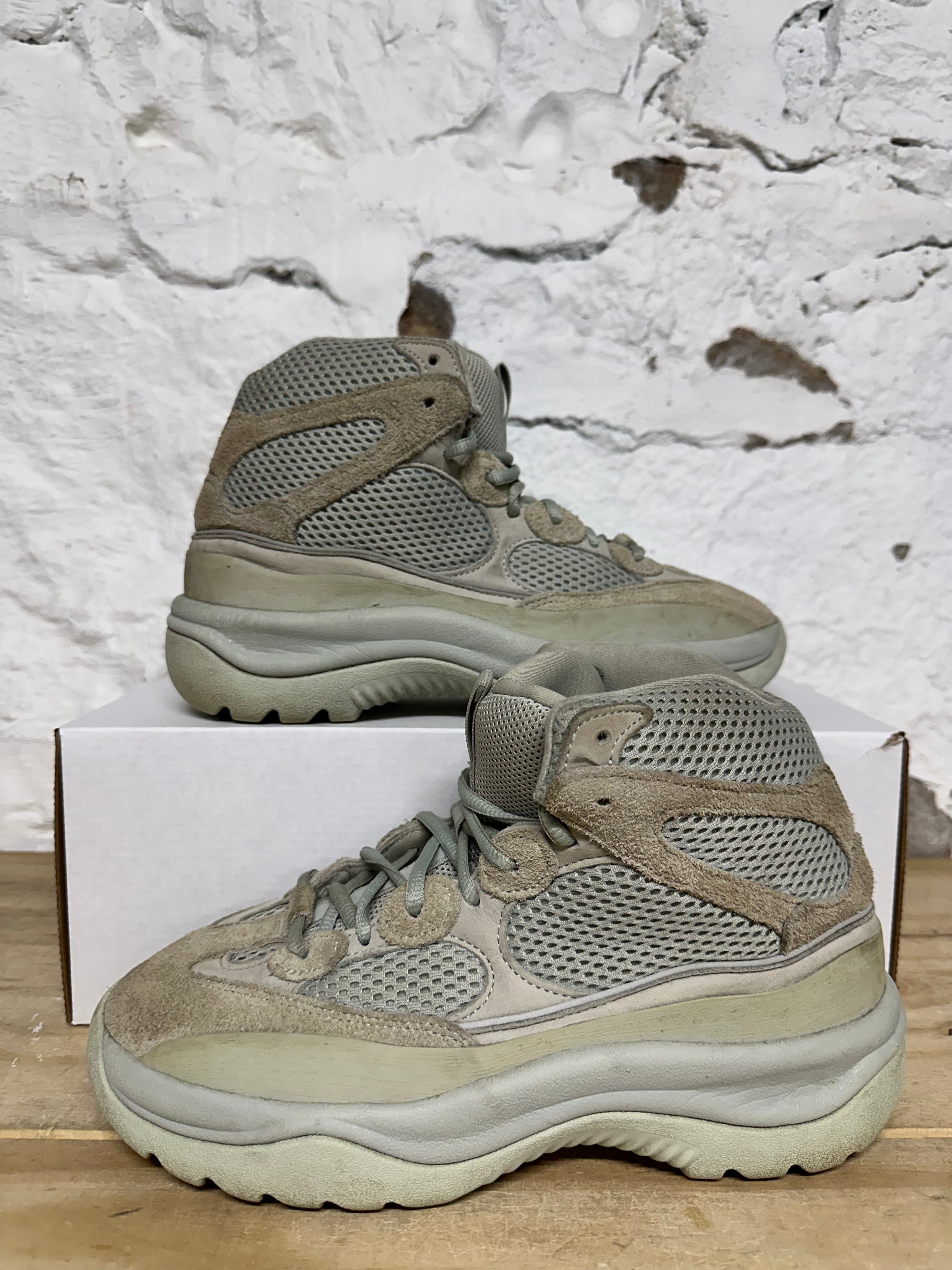 Yeezy Boot Salt Sz 7.5