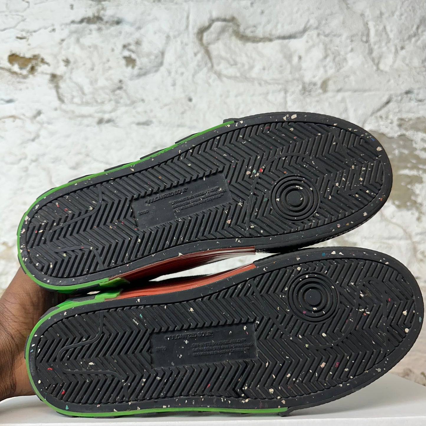 Off White Green Arrow Black Vulc Sneaker Sz 8 (41)