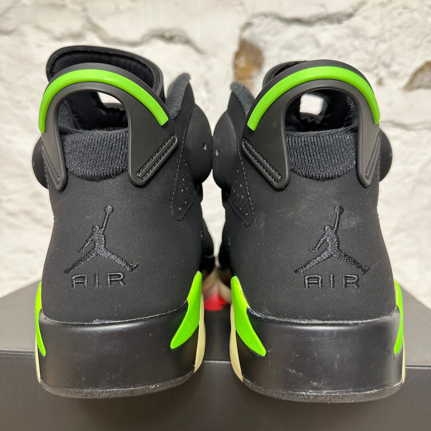 Air Jordan 6 Electric Green Sz 9.5