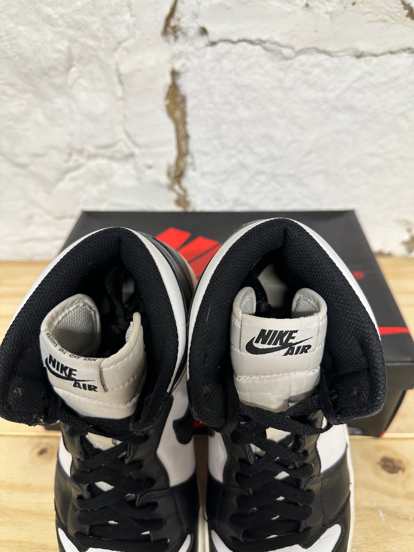 Air Jordan 1 Black White (2014) Sz 10.5