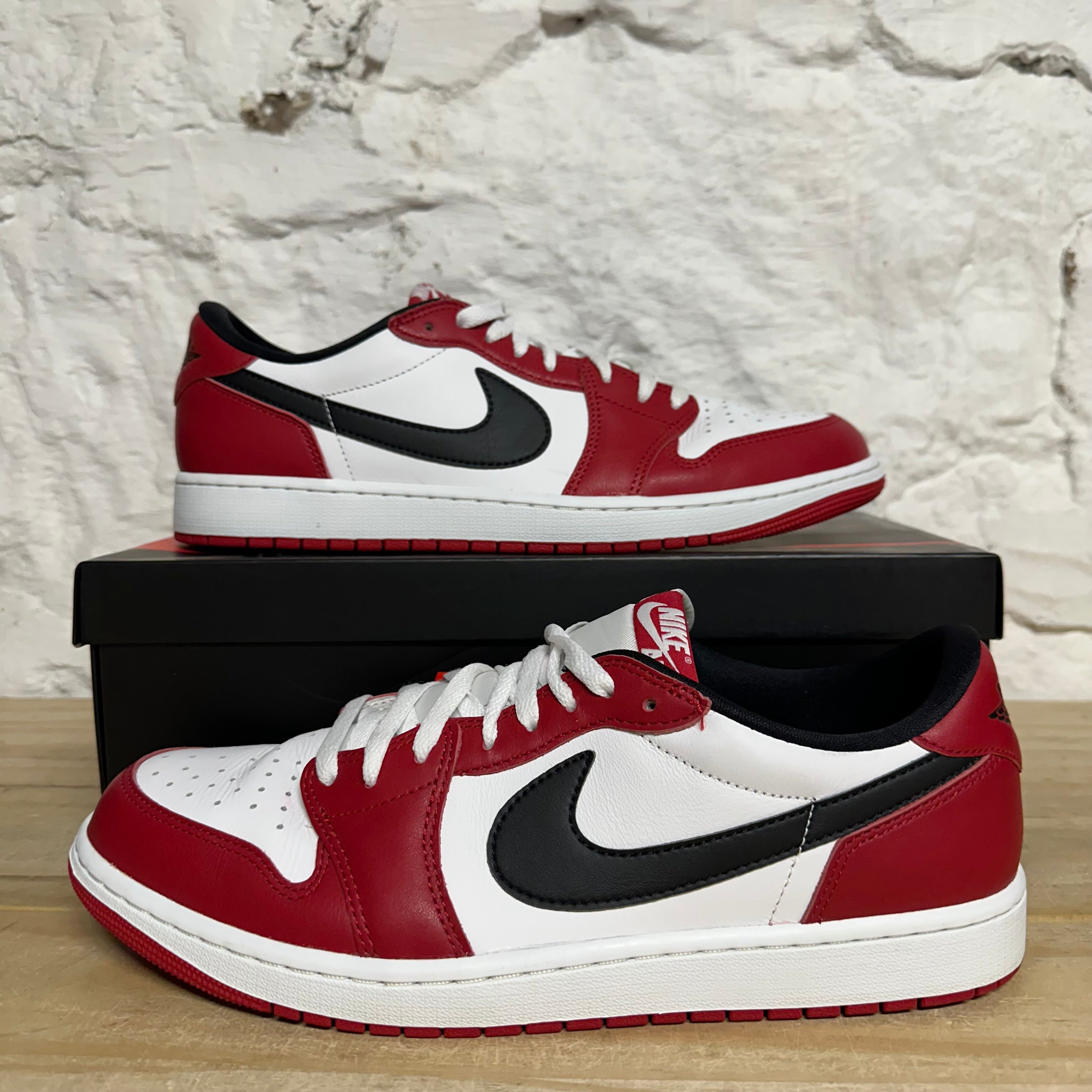 Air Jordan 1 Low Chicago Sz 12