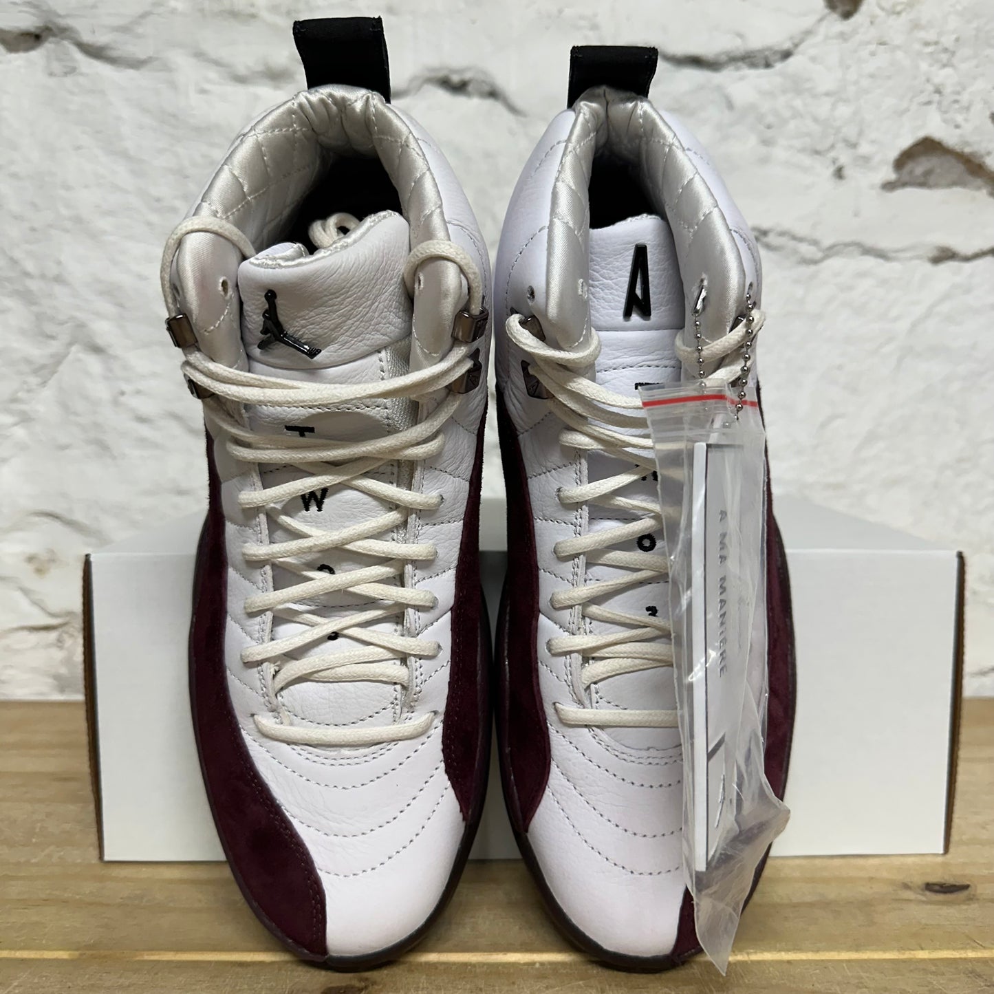 Air Jordan 12 A Ma Maniere White Sz  8.5 (10W)