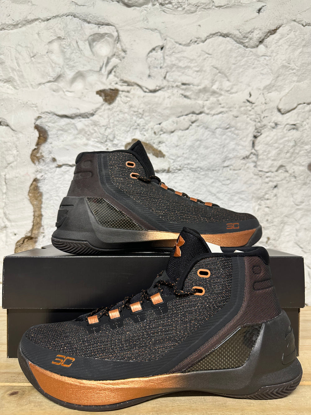 Under Armour Curry 3 Brass Band Sz 10 DS