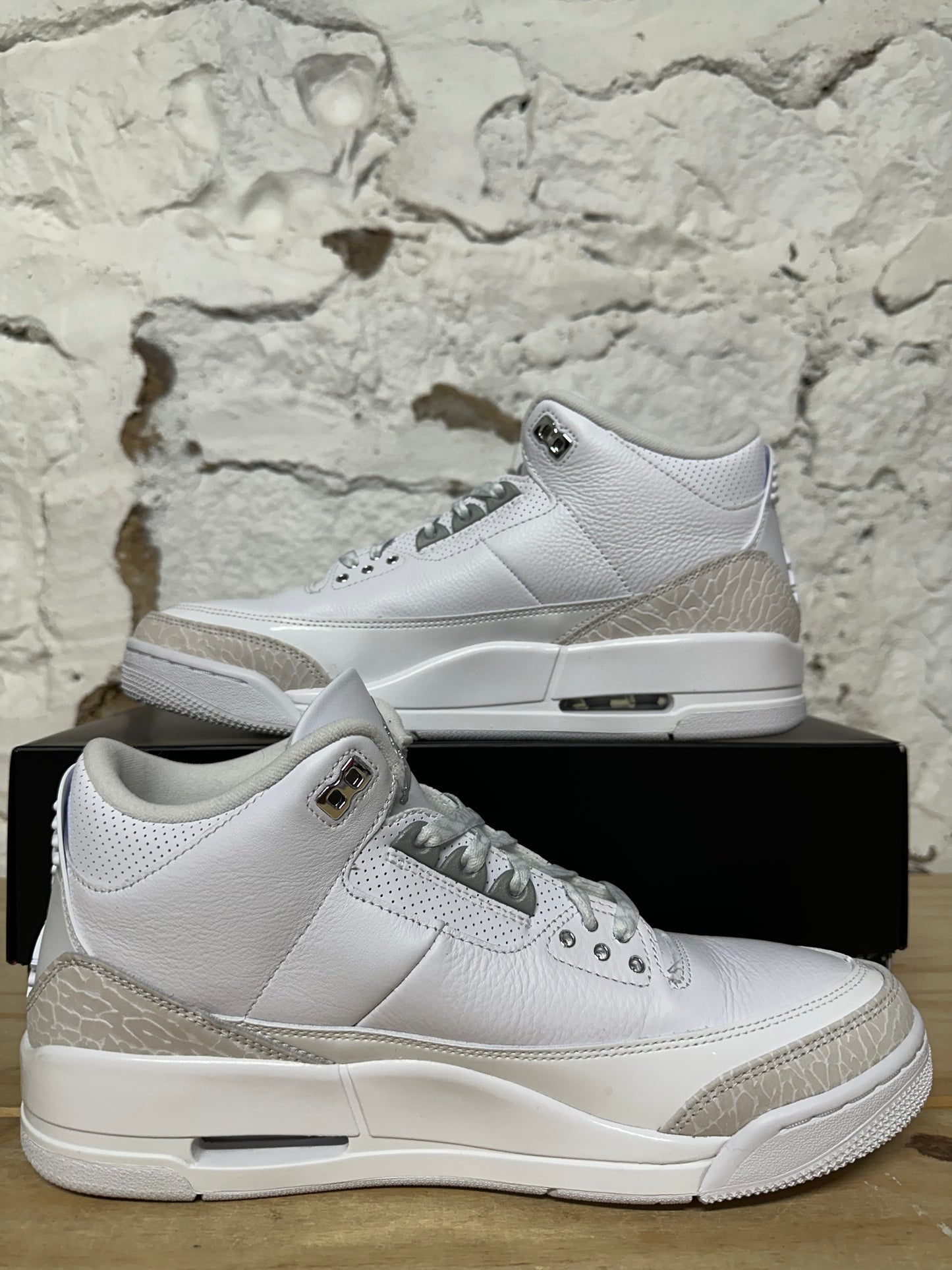 Air Jordan 3 Pure Money Sz 10.5