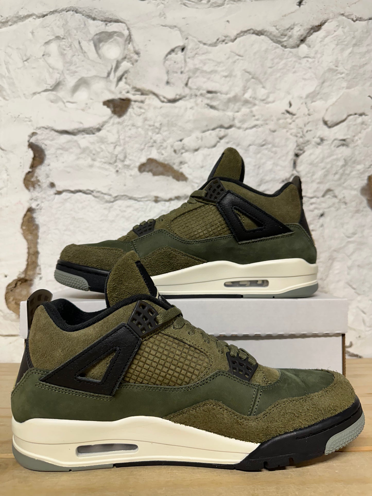 Air Jordan 4 Craft Olive Sz 11.5