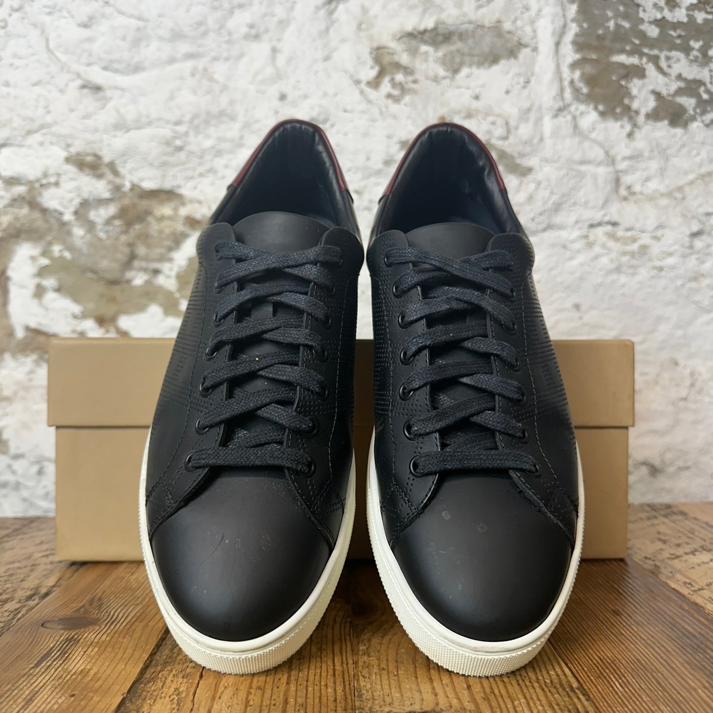 Burberry Maroon Tab Black Albert Sneaker Sz 8 (41)