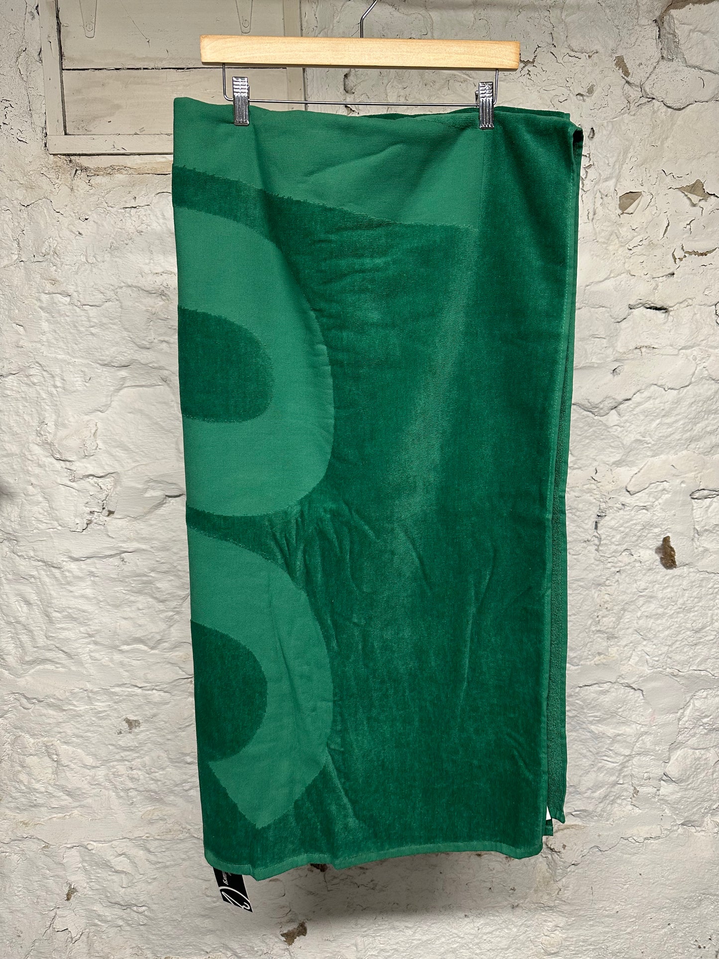 Supreme Tonal Green Towel DS