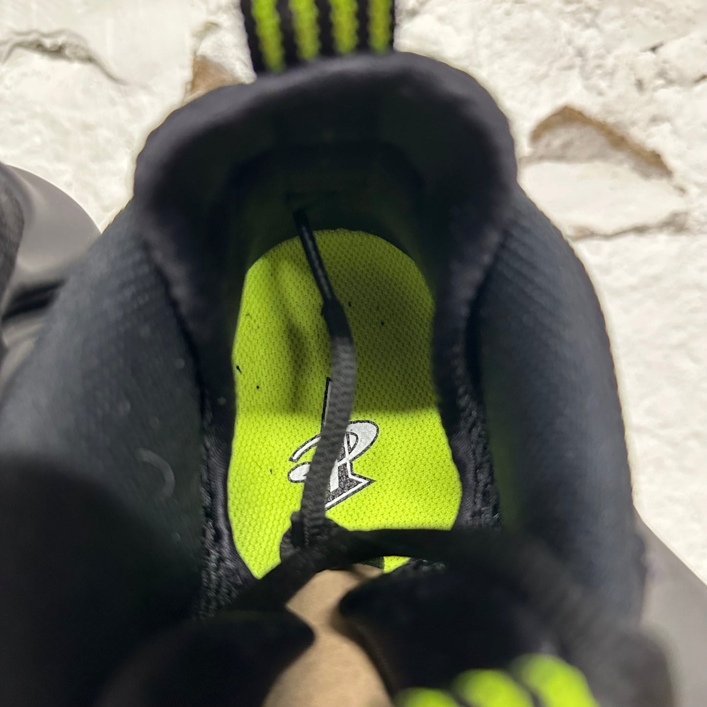 Nike Air Foamposite One Black Volt Sz 12