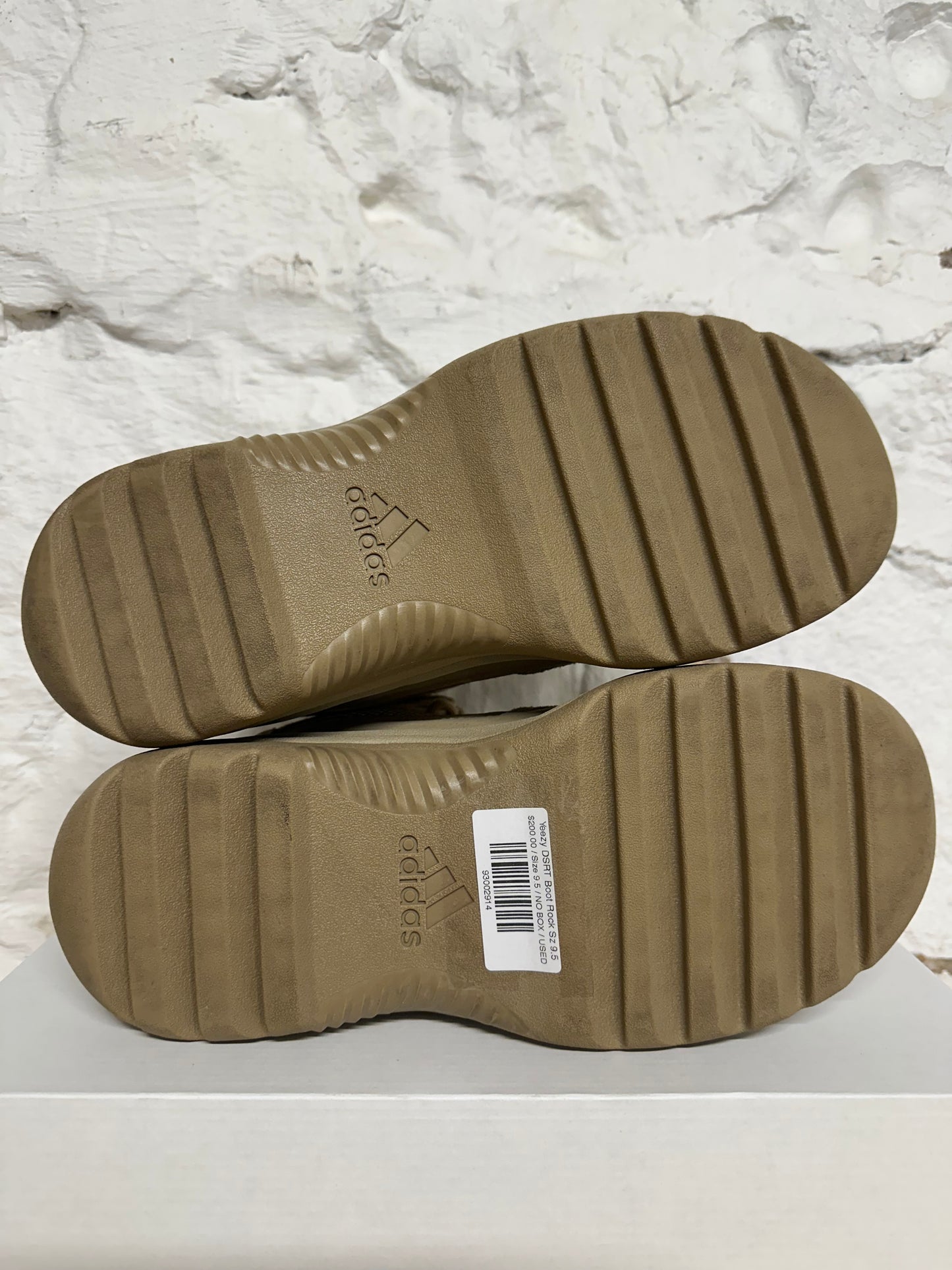 Yeezy Desert Boot Rock Sz 9.5