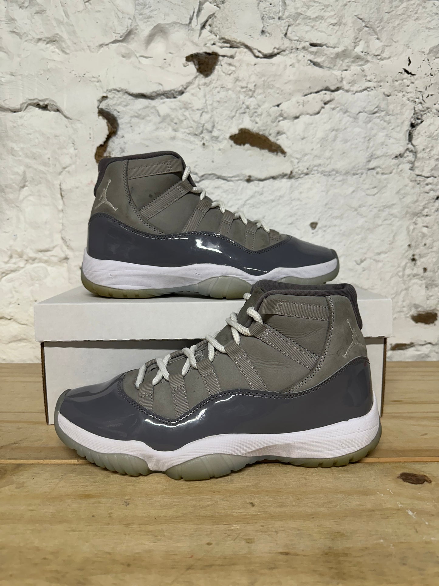 Air Jordan 11 Cool Grey Sz 8.5