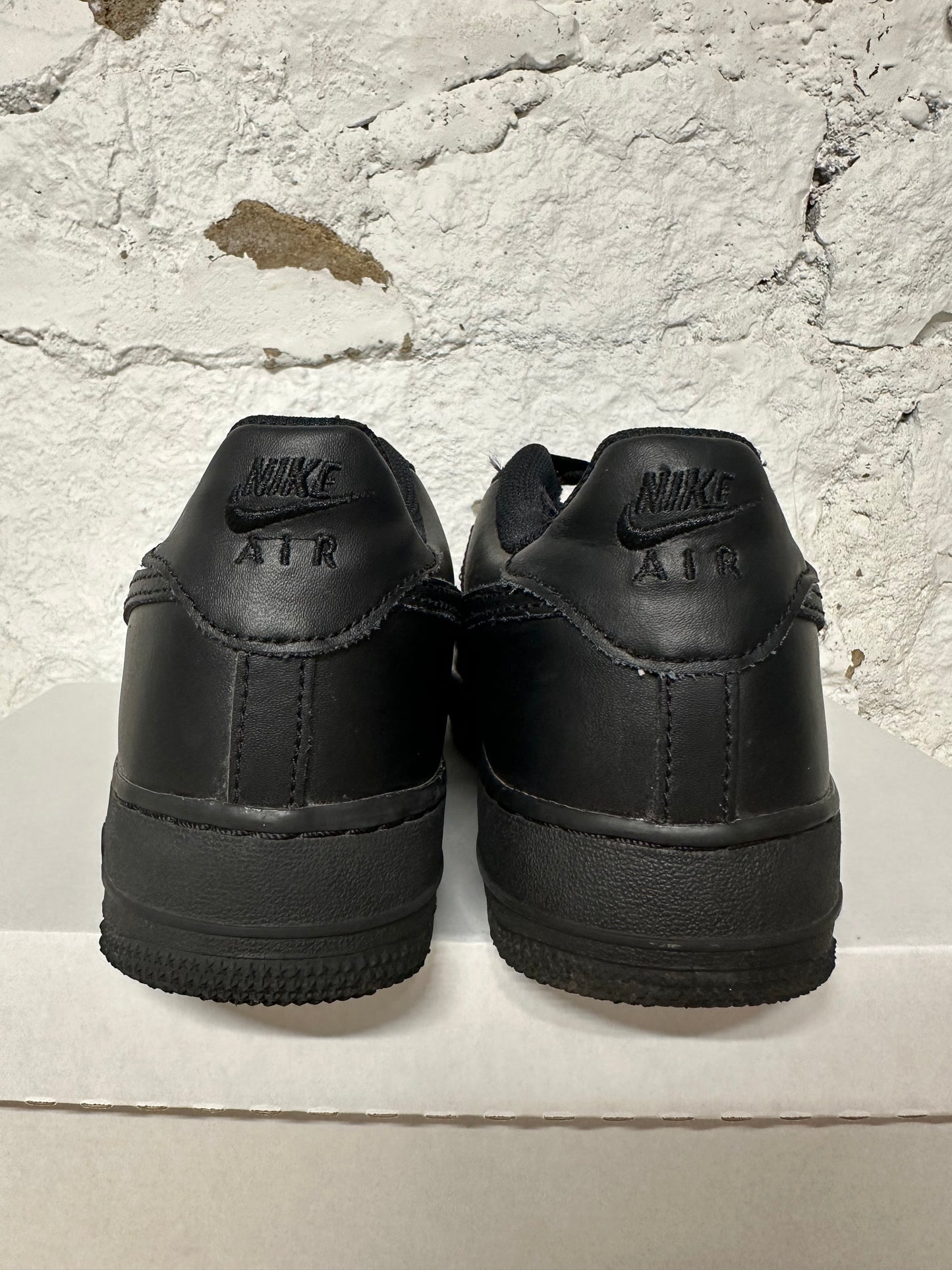 Nike Air Force 1 Triple Black Sz 7Y
