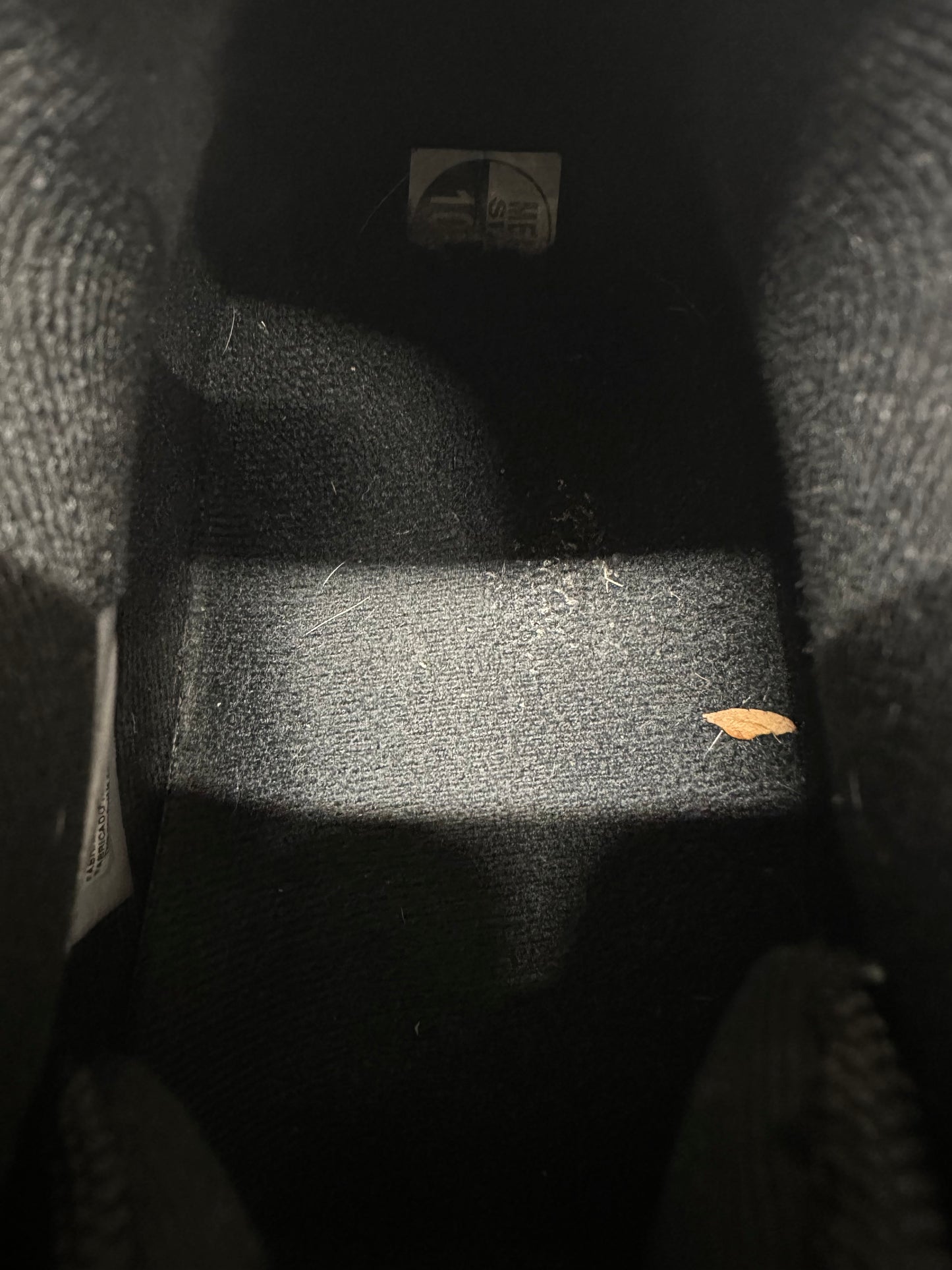 Air Jordan 11 Low Bred Sz 10.5