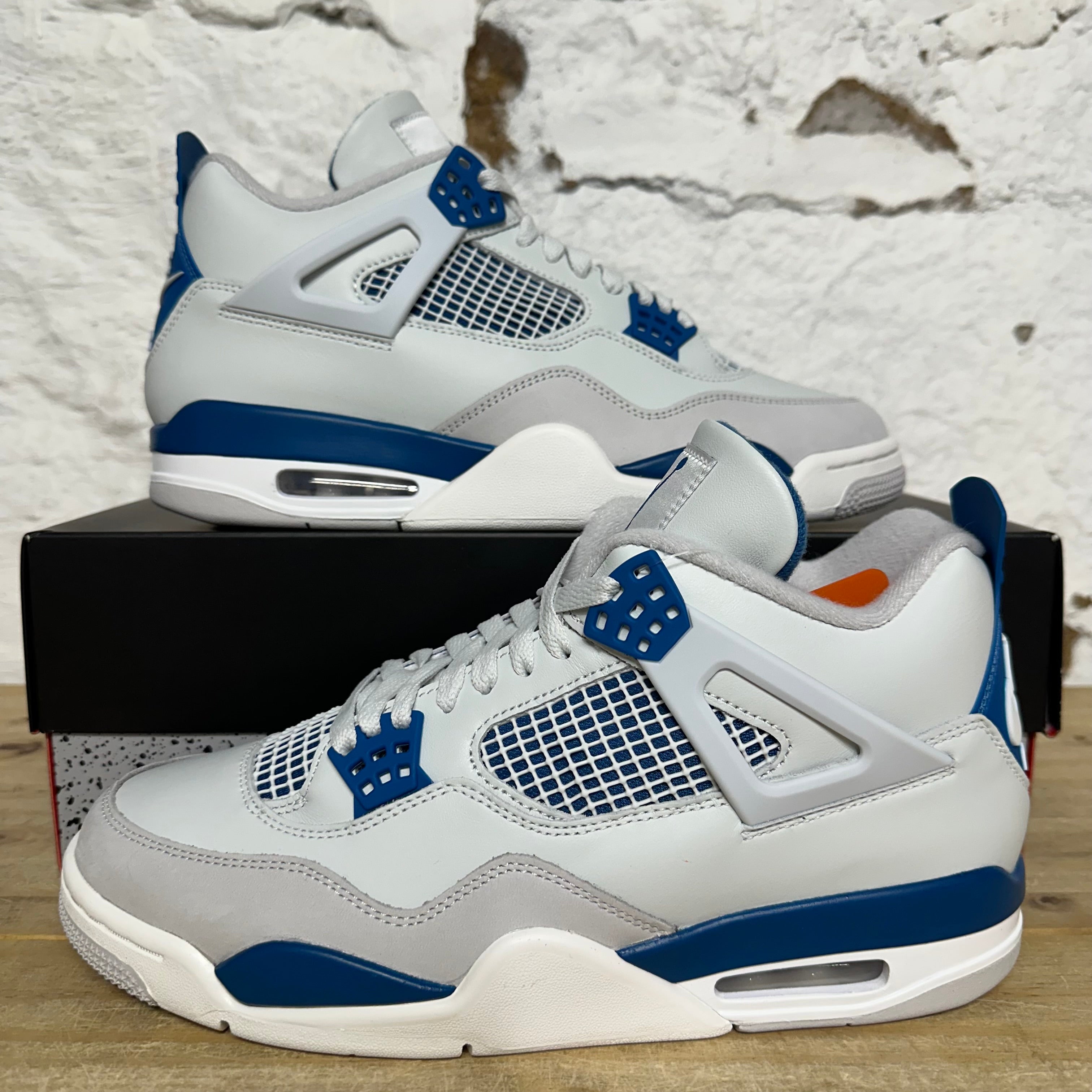 Air Jordan 4 Military Blue (2024) Sz 10 DS