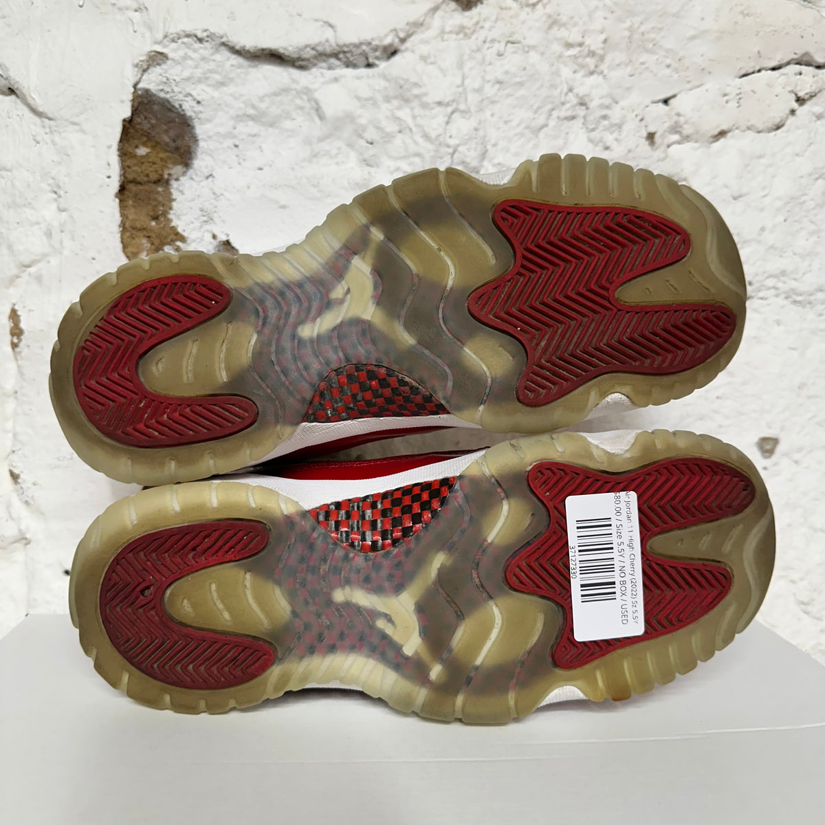 Air Jordan 11 High Cherry (2022) Sz 5.5Y
