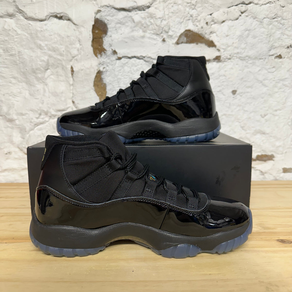 Air Jordan 11 High Gamma Blue (2025) Sz 9