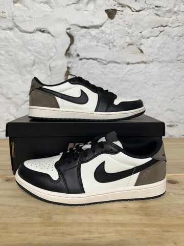 Air Jordan 1 Low Mocha Sz 8