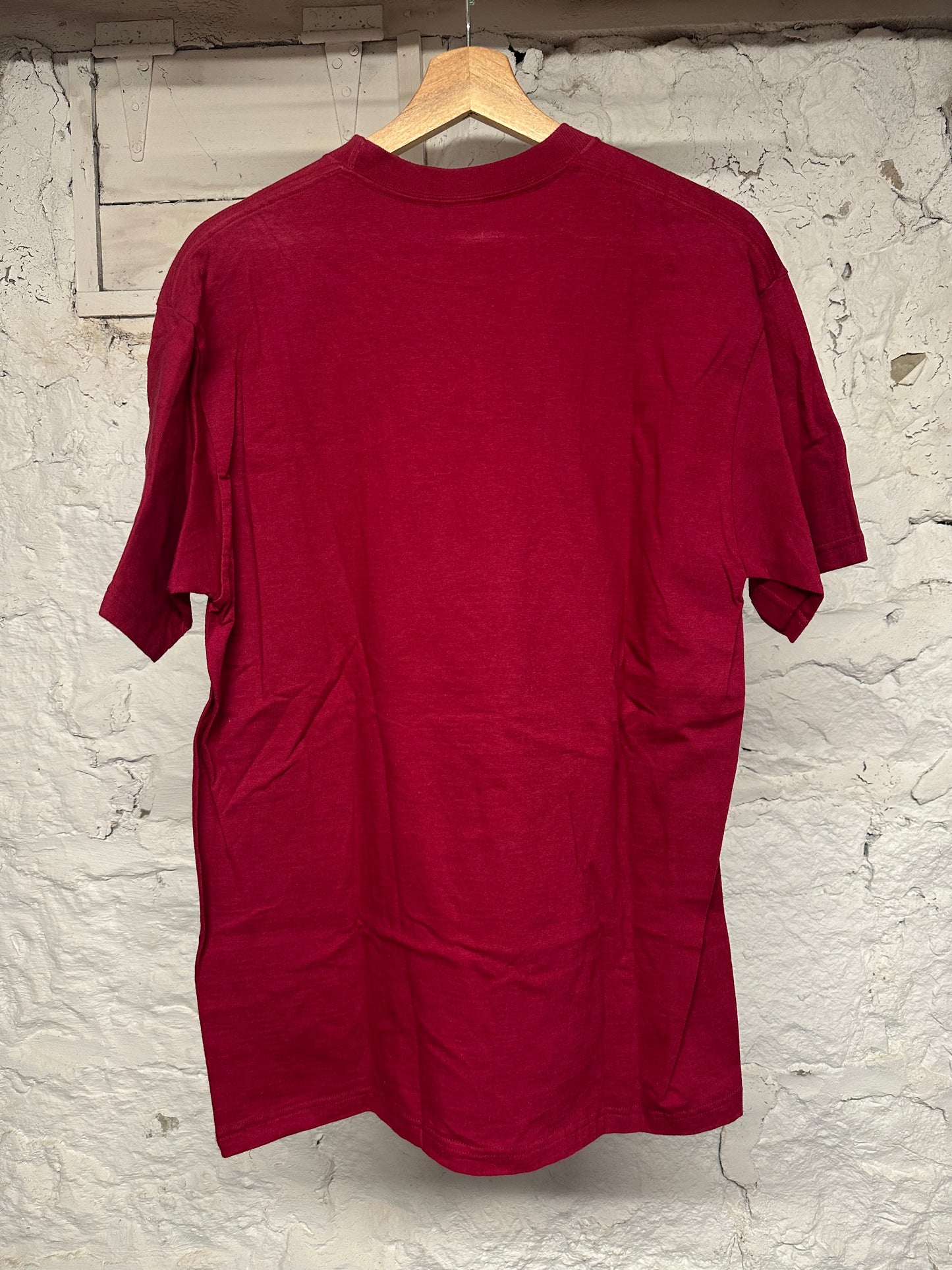 Supreme Everywhere Red T-Shirt Sz M DS