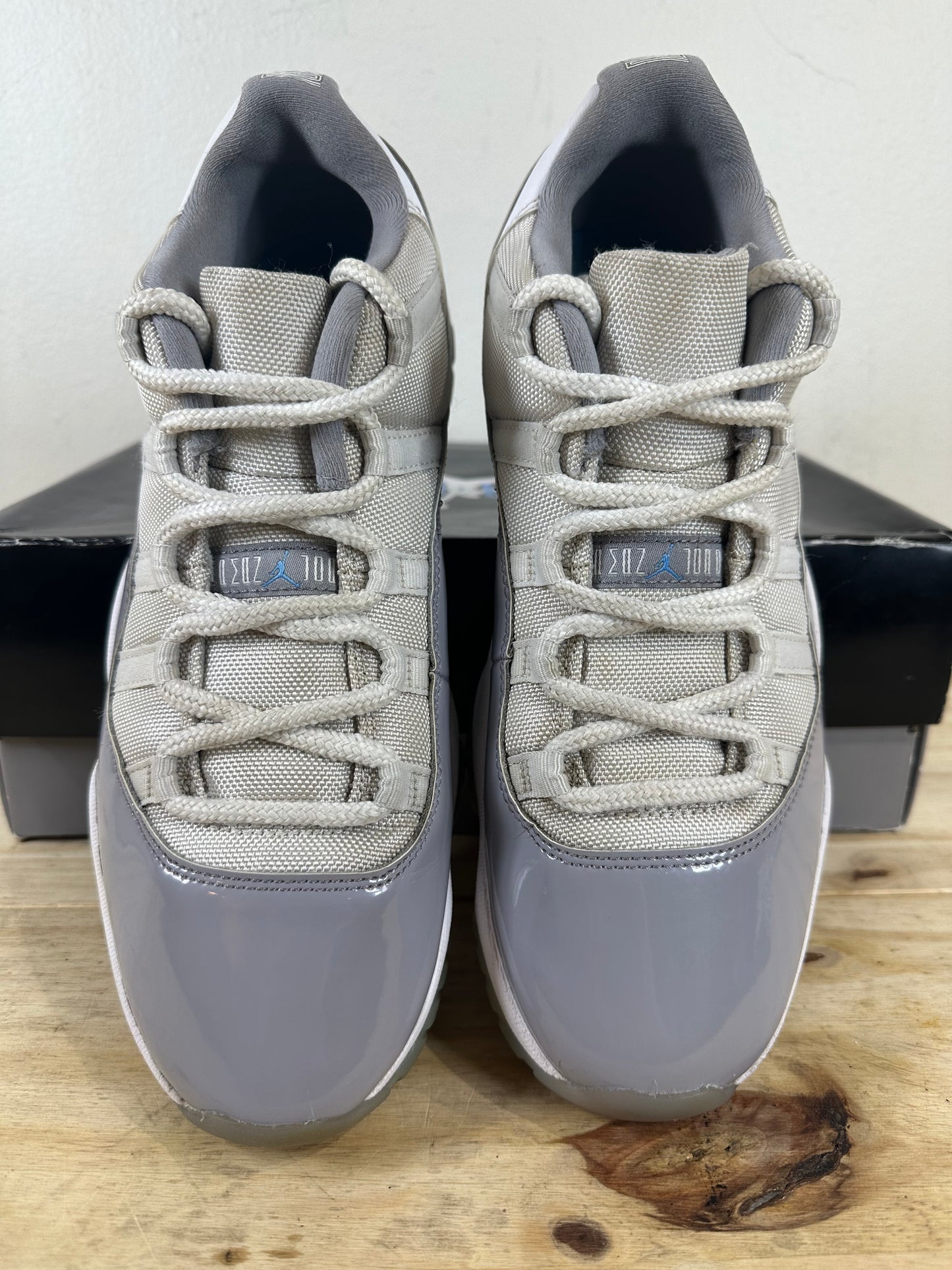 Air Jordan 11 Low Cement Grey Sz 9.5