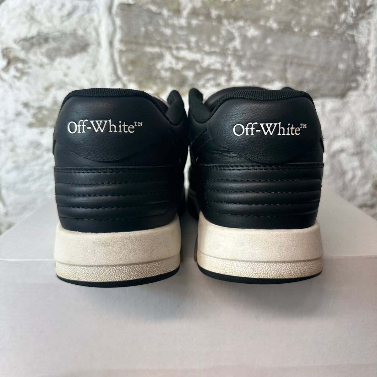 Off-White Out Of Office Black White Sneaker Sz 9 (42)