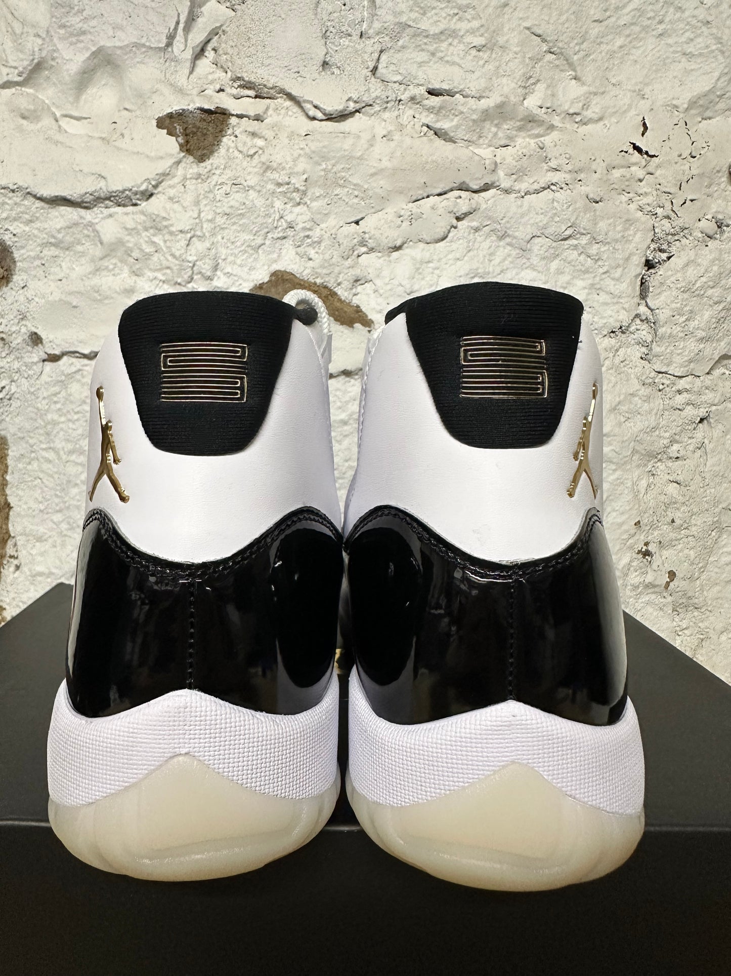 Air Jordan 11 Gratitude Sz 13