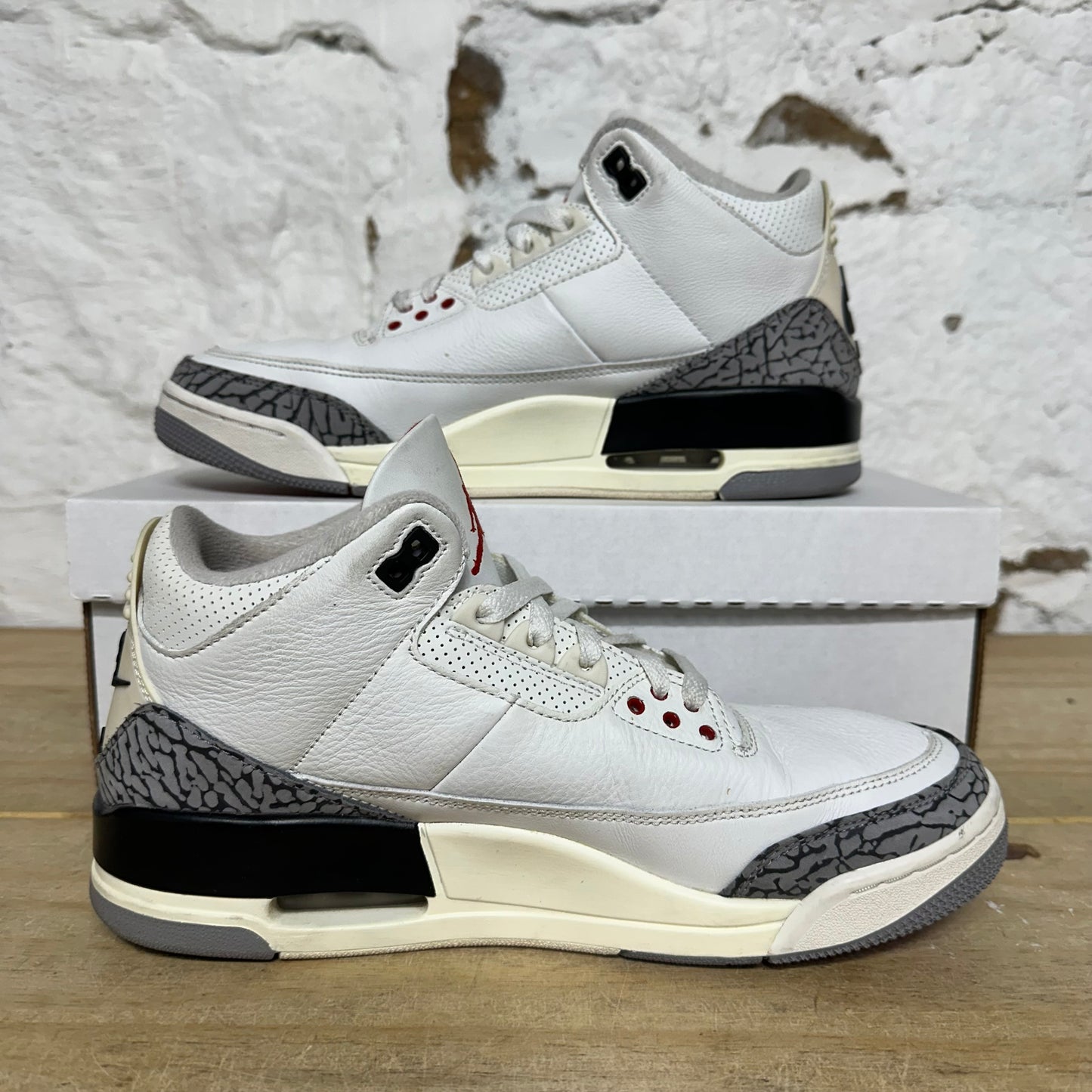 Air Jordan 3 White Cement Reimagined Sz 9.5